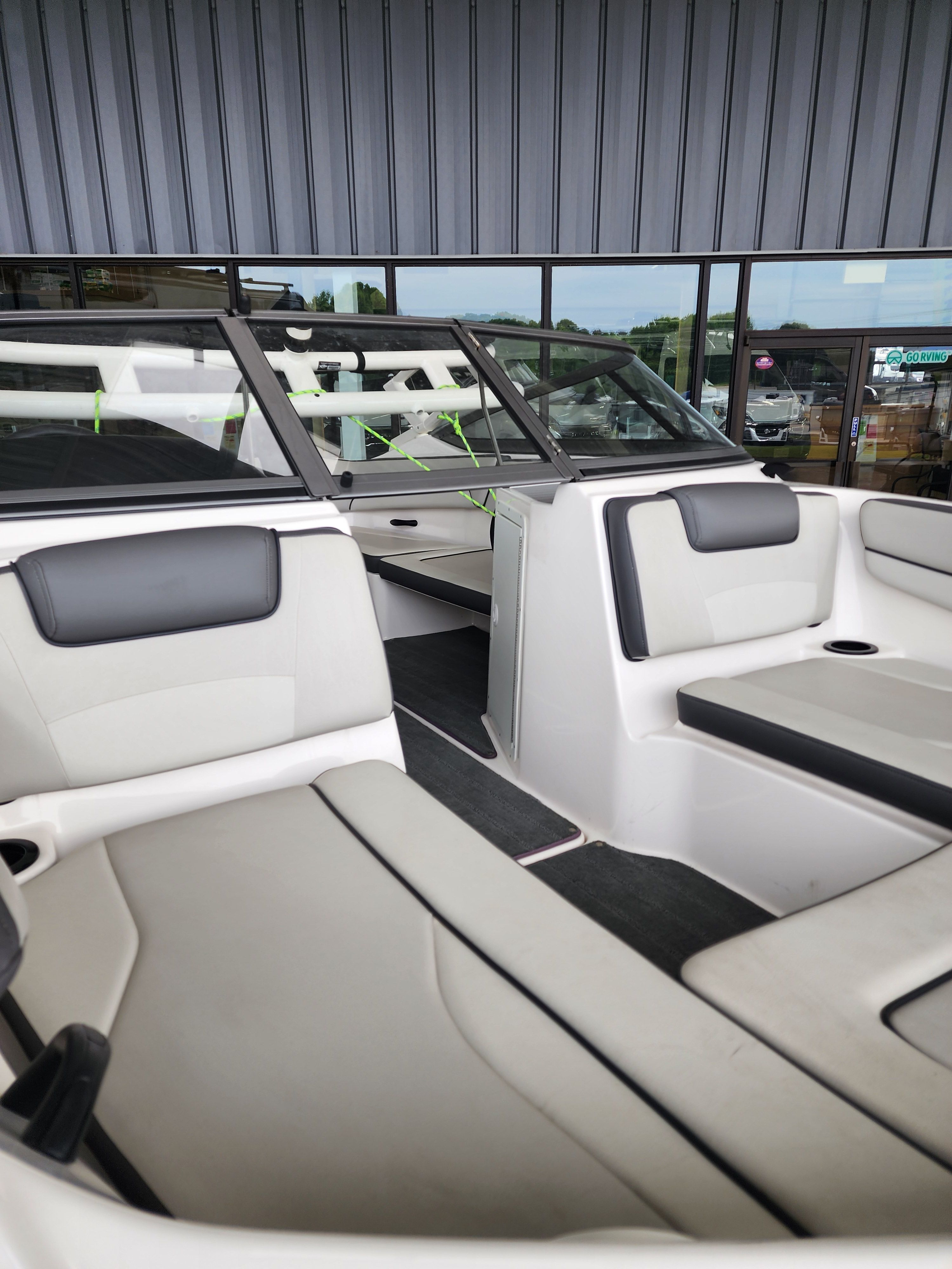 2021 Yamaha Boats AR190 - 3