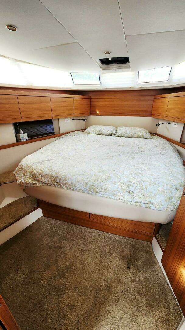 2022 Greenline 40 Hybrid - Image 47