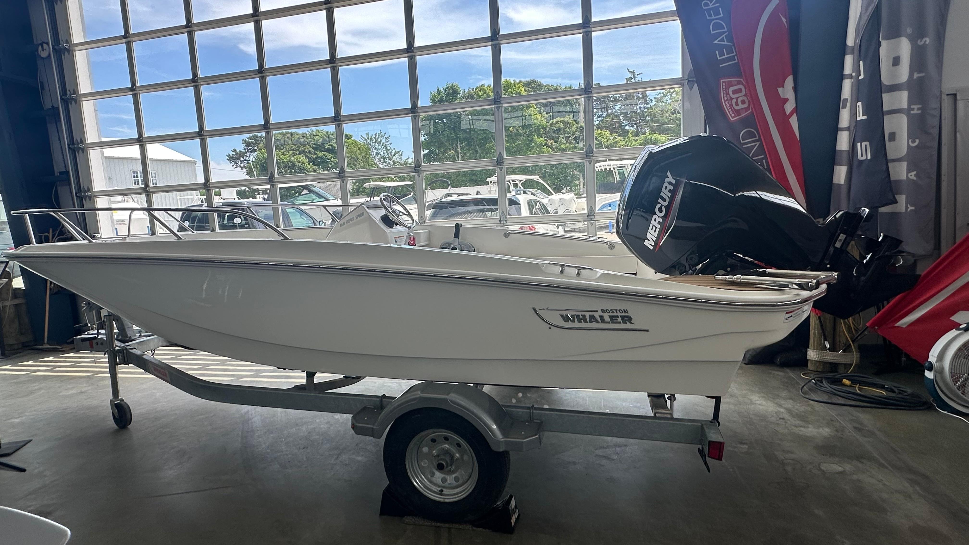 2025 Boston Whaler 160 Super Sport