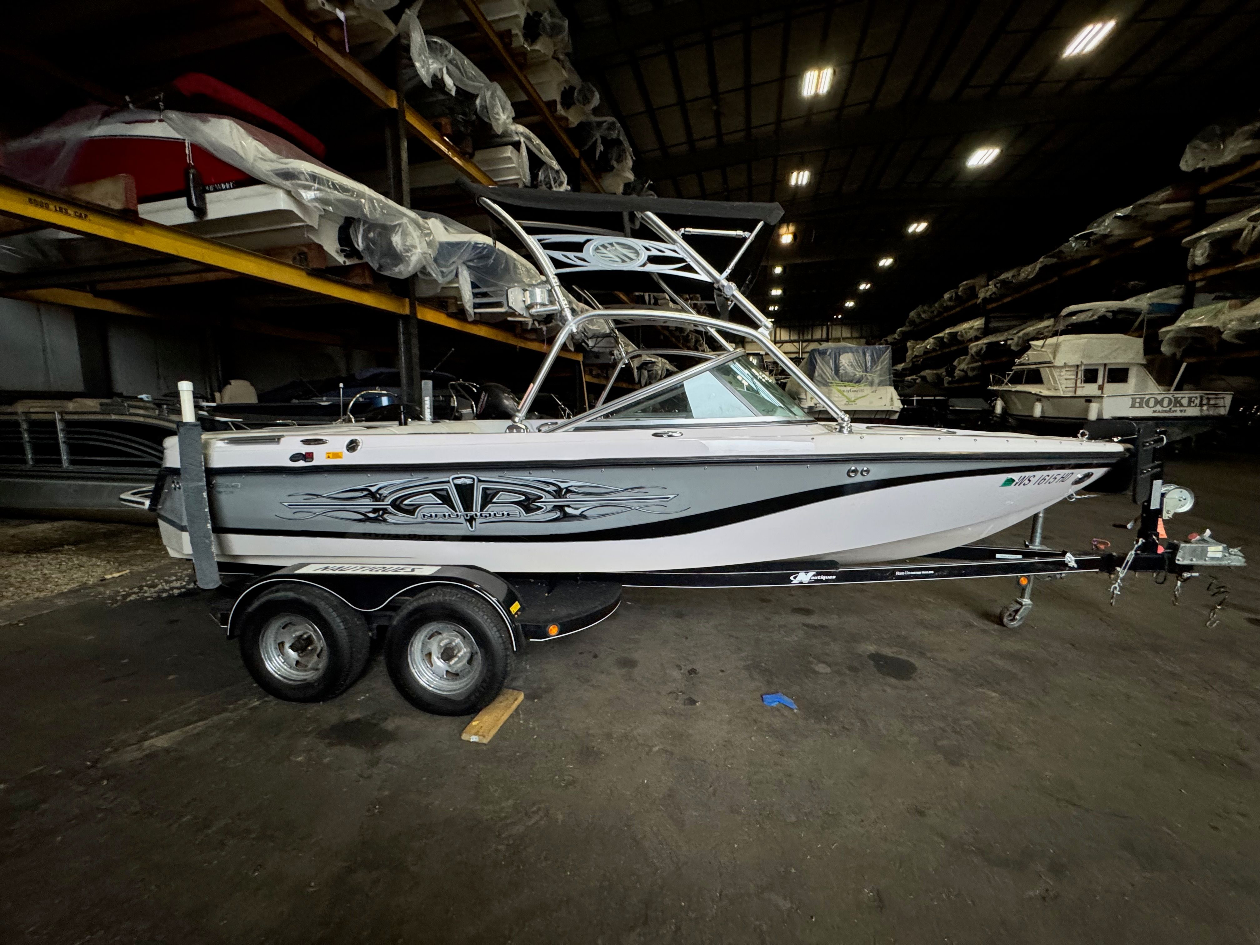 2006 Correct Craft Air Nautique 210