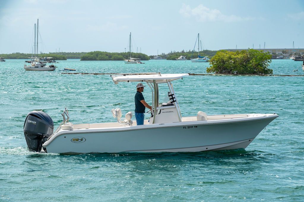 2023 Sea Hunt Ultra 234