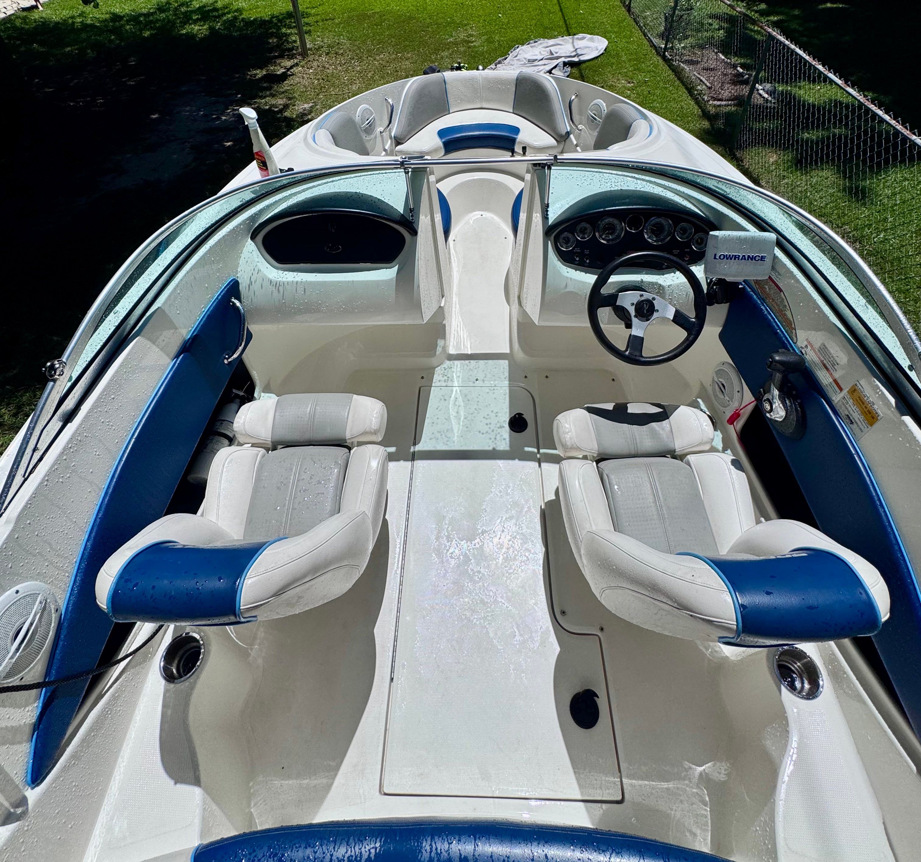 2011 Sea Ray 185 Sport - 6
