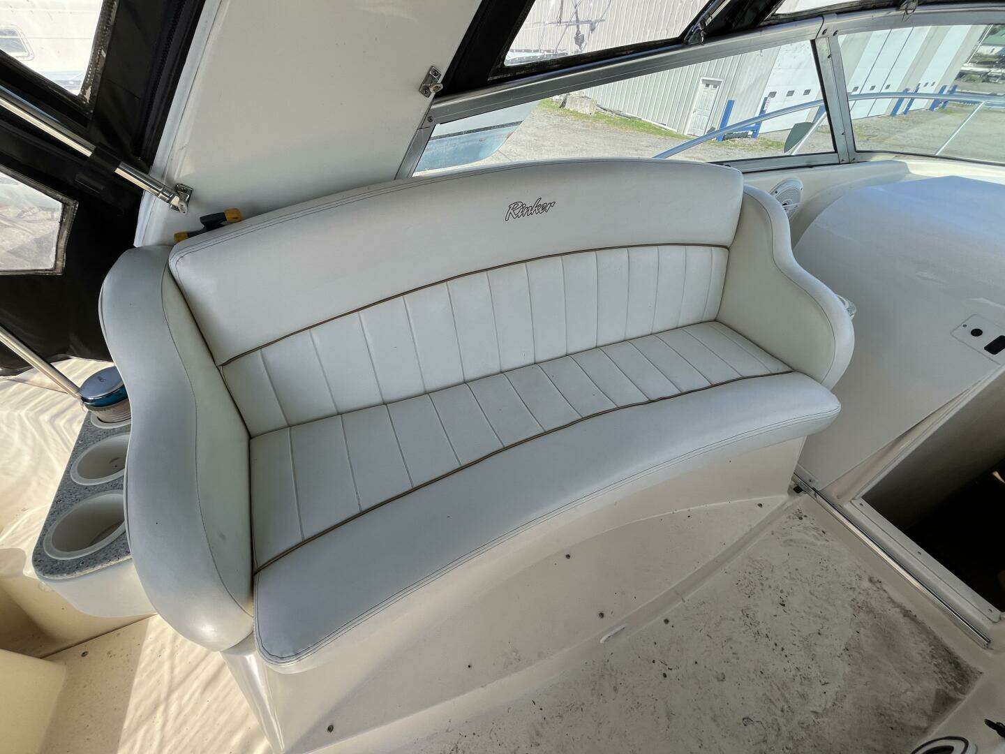 2000 Rinker Fiesta Vee 340 - Image 19