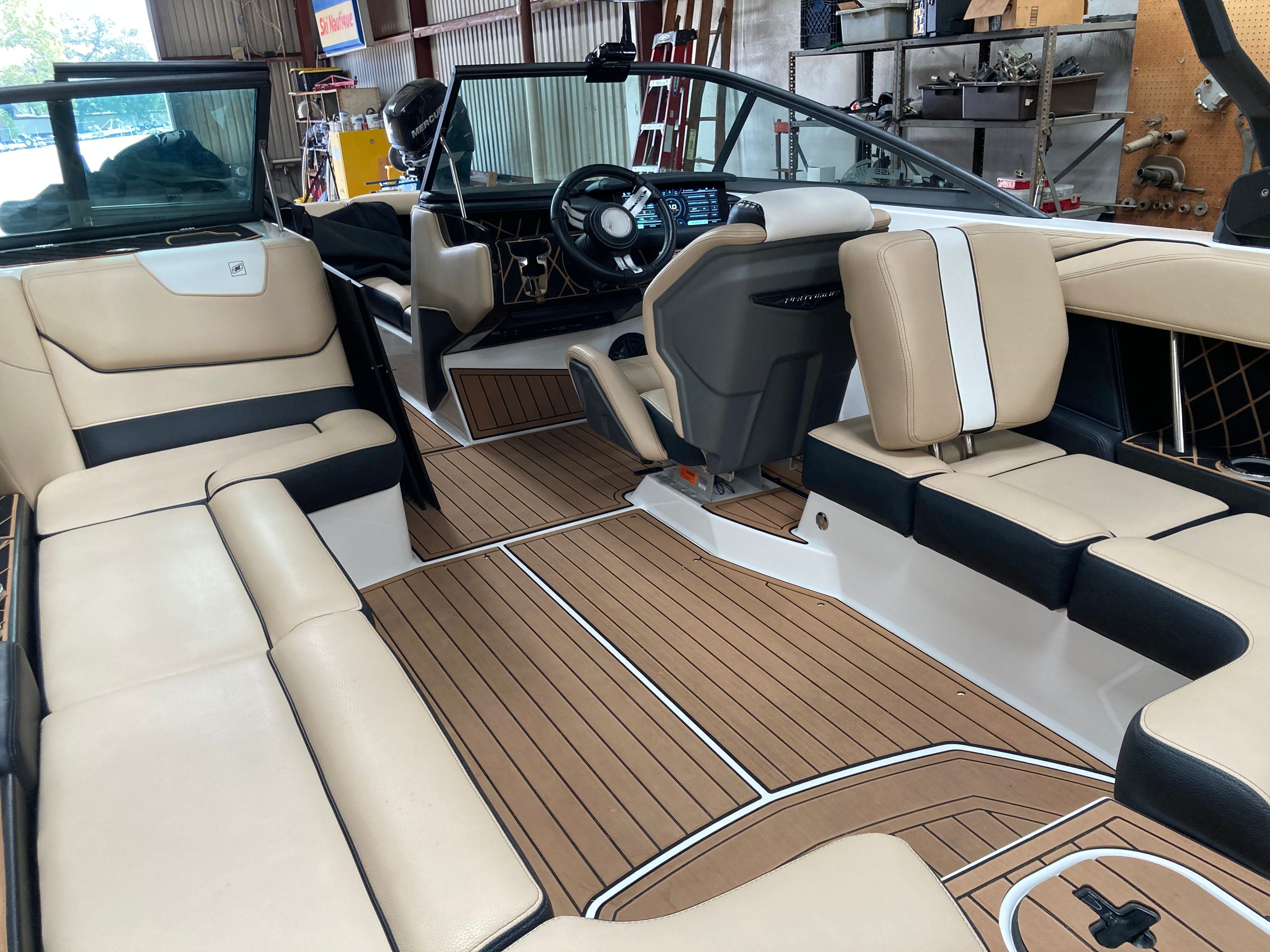 2018 Nautique Super Air Nautique GS22 - 32
