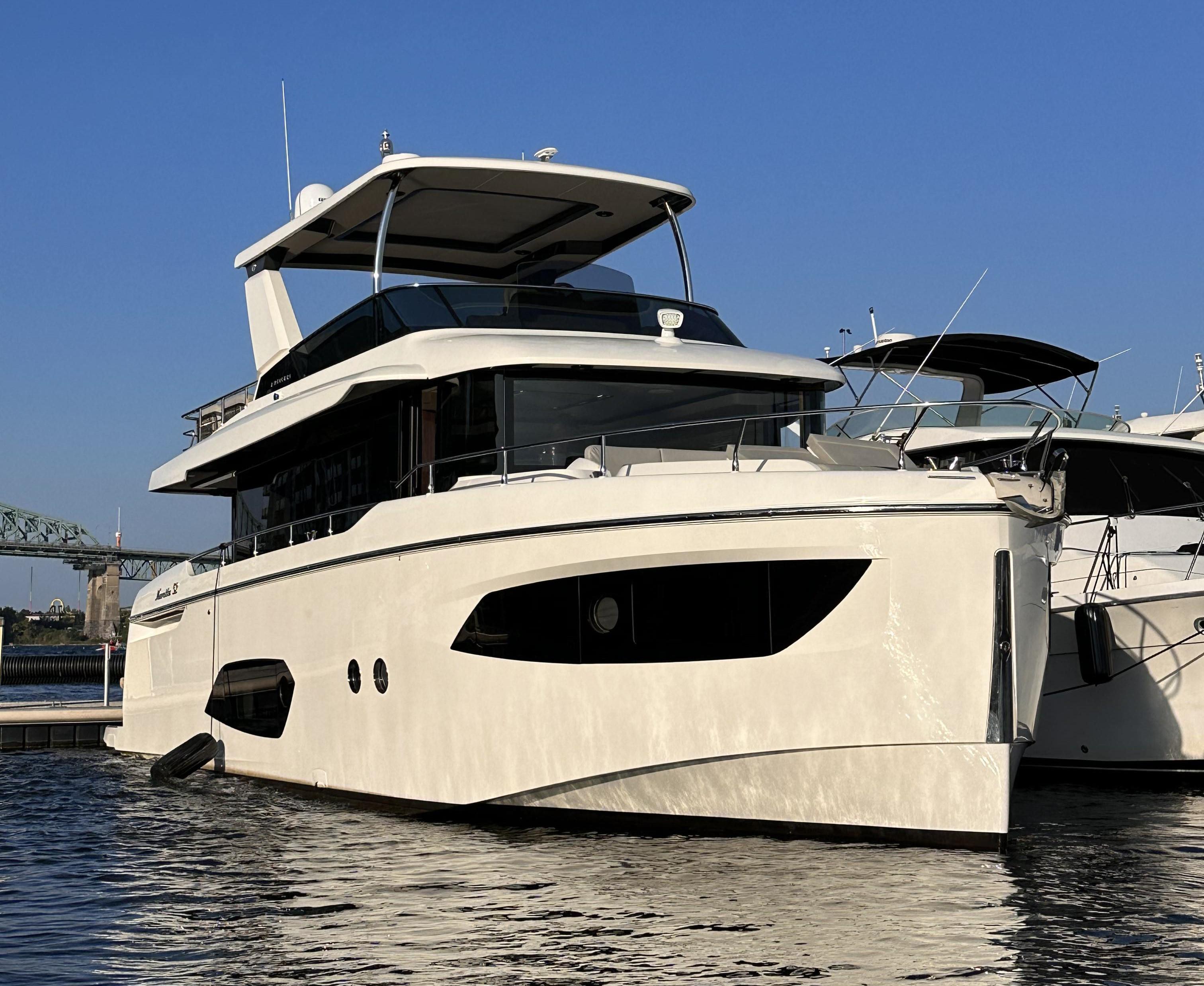 2022 Absolute Navetta 52