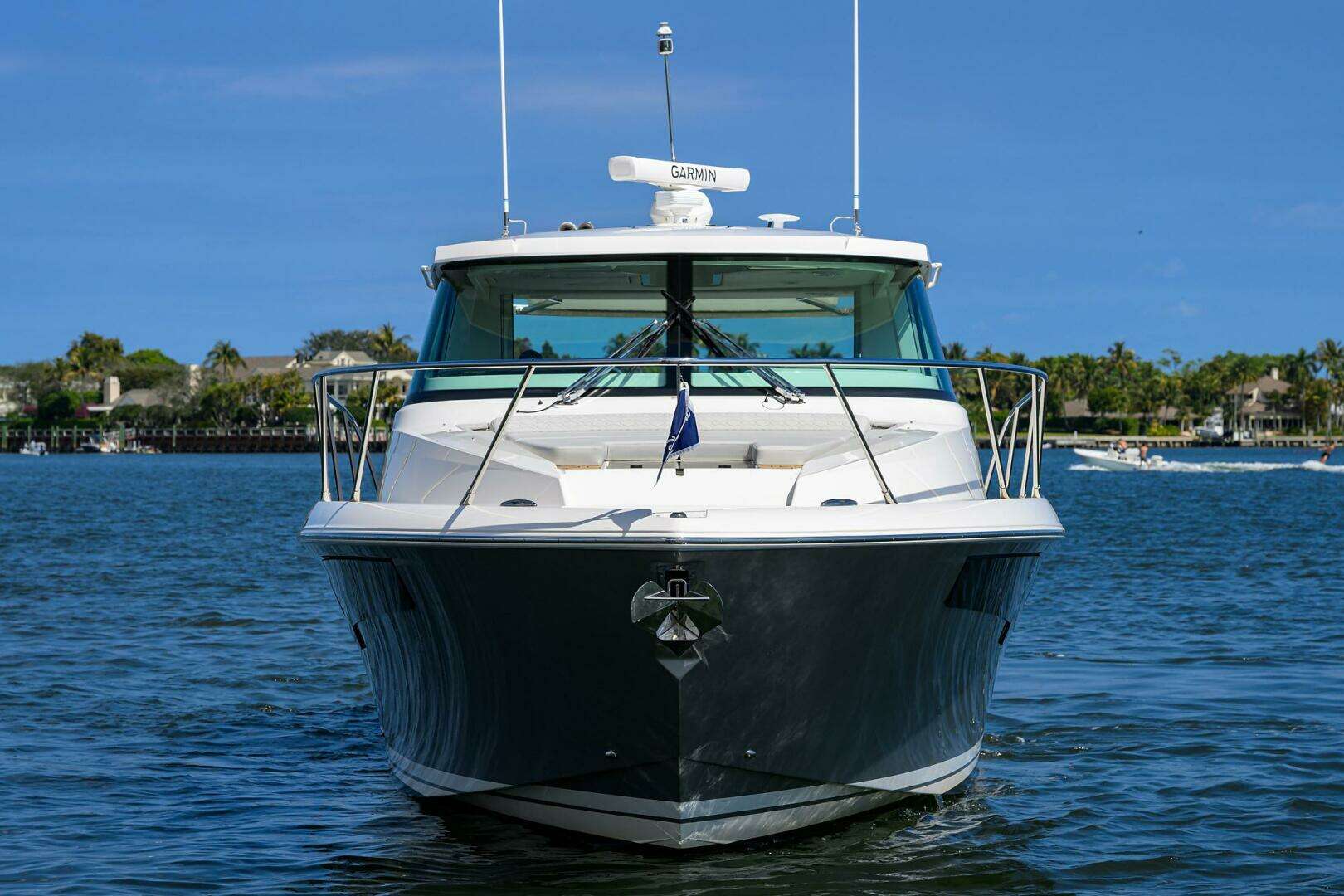 2022 Tiara Yachts 43 LE - Image 59