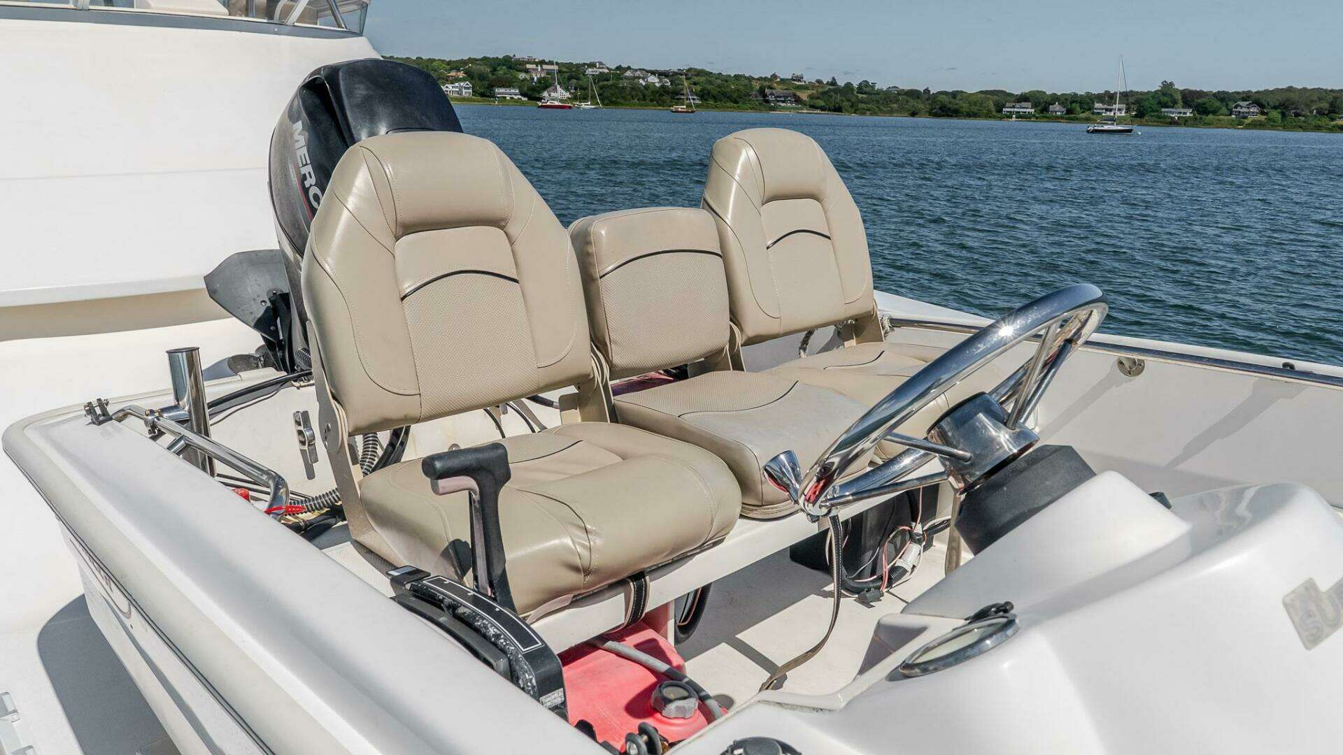 2005 Riviera 51 Flybridge - Image 8