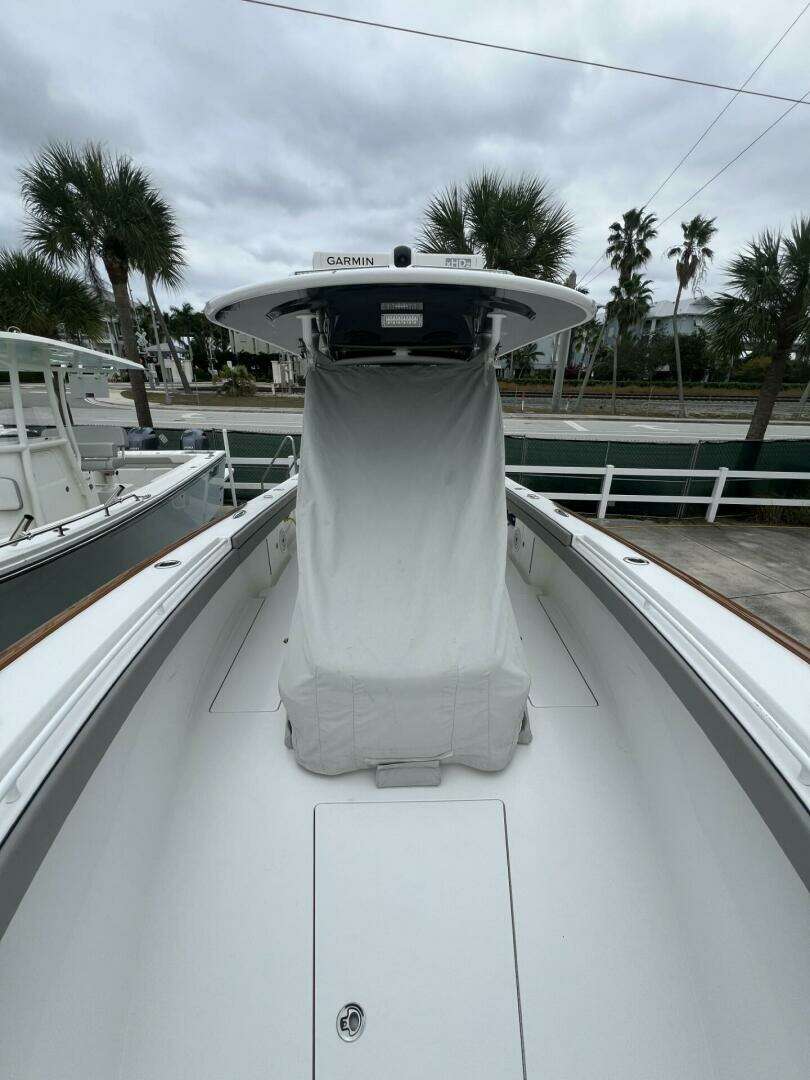2023 Valhalla Boatworks V-33 - Image 34