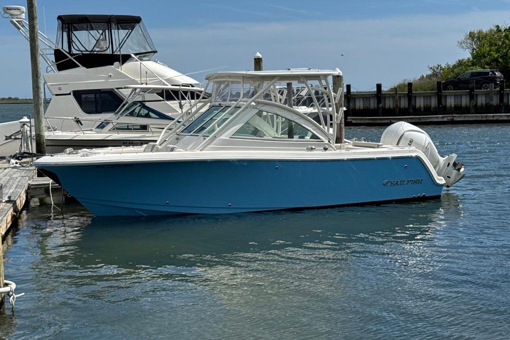 2025 Sailfish 245 DC