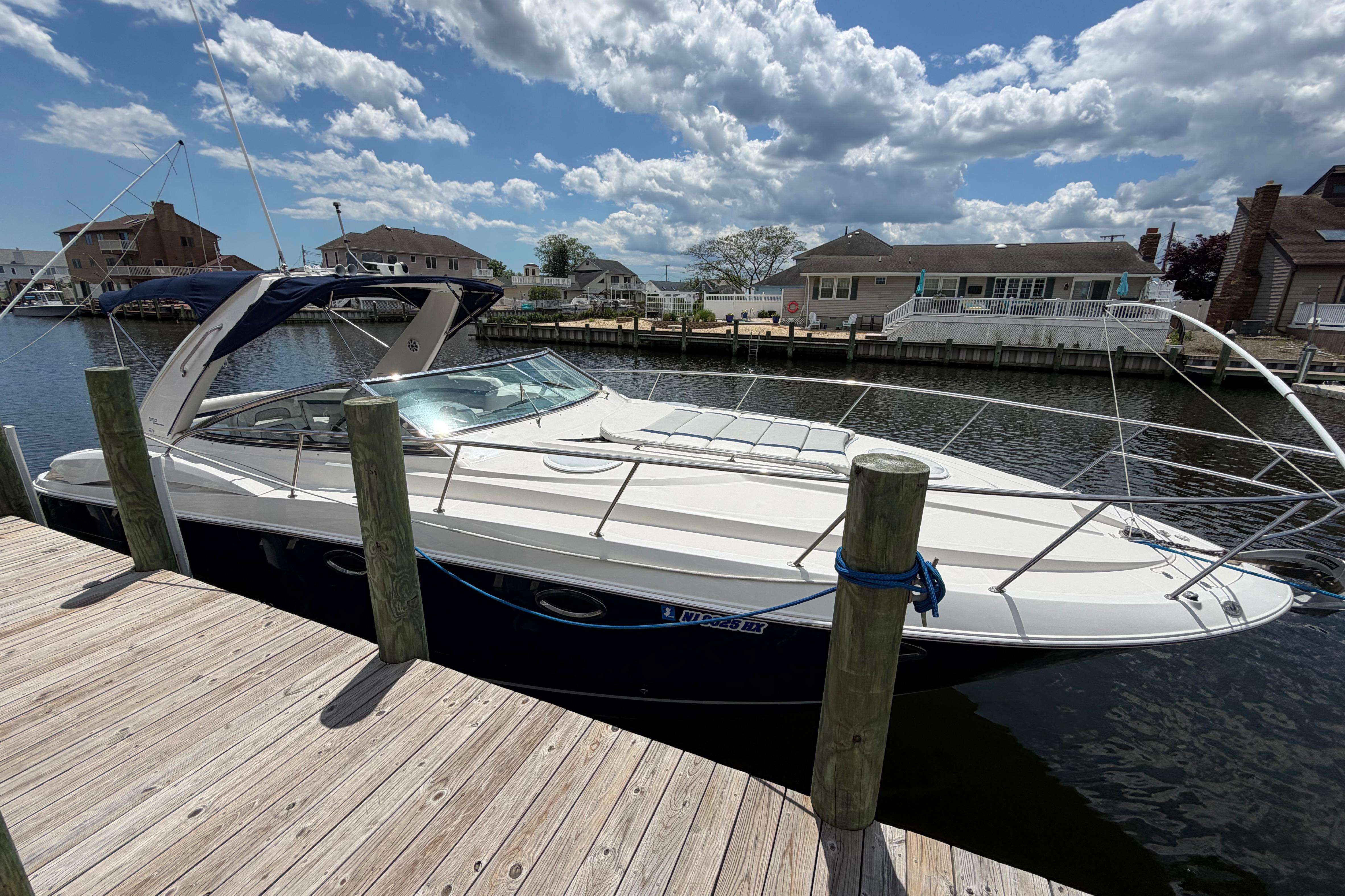 2006 Monterey 350 Sport Yacht