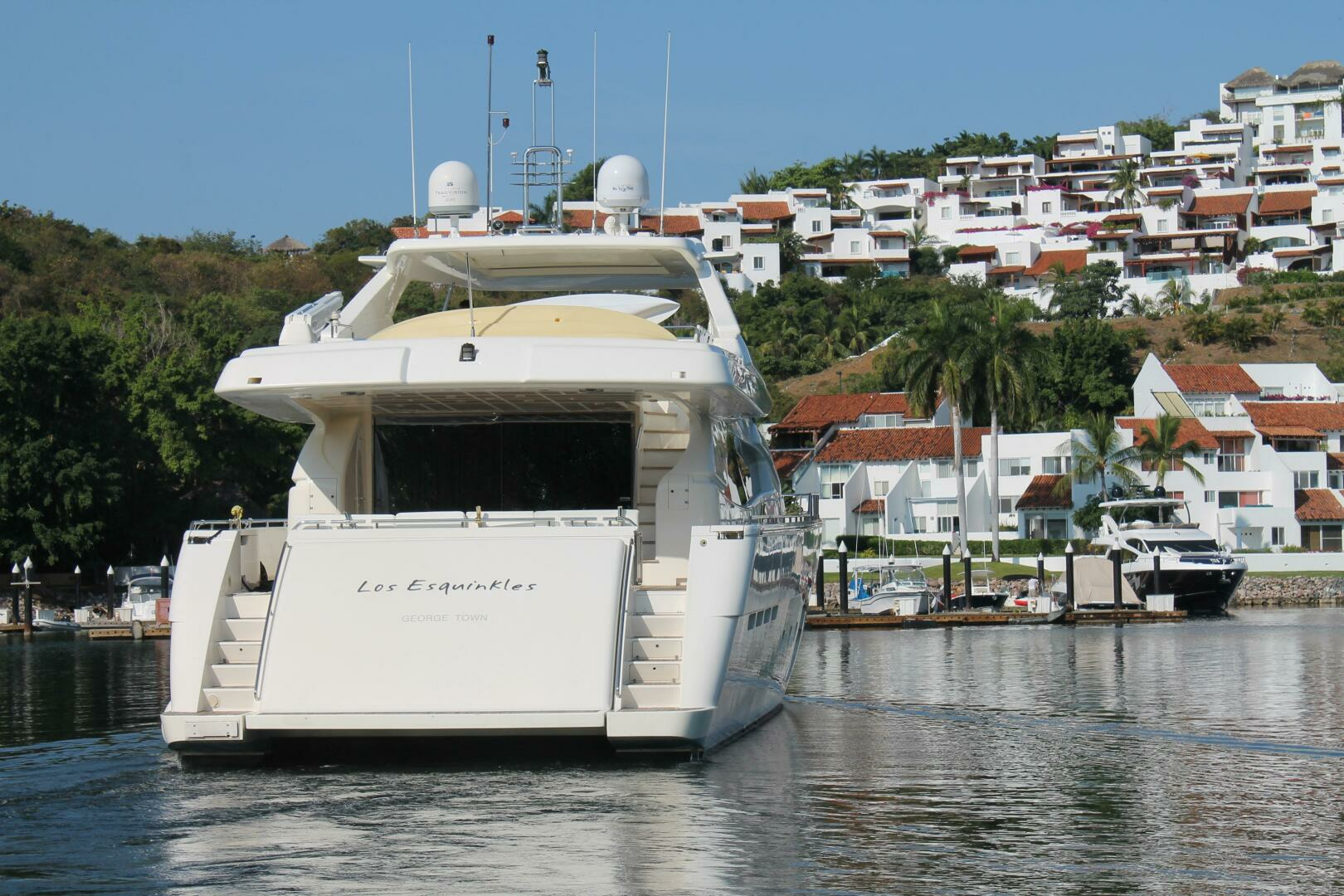2007 Ferretti Yachts 881 - Image 3