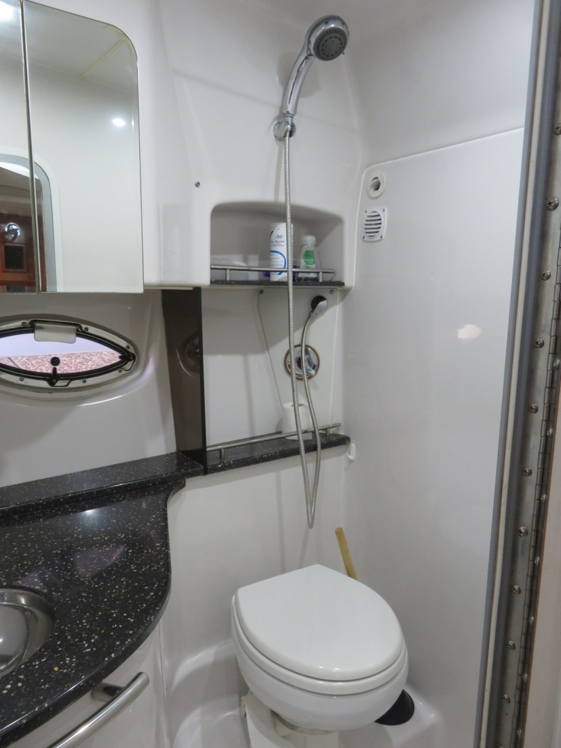 2008 Four Winns 338 Vista - Image 16