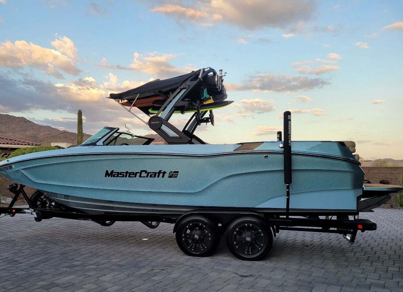 2022 MasterCraft XT24 - 3