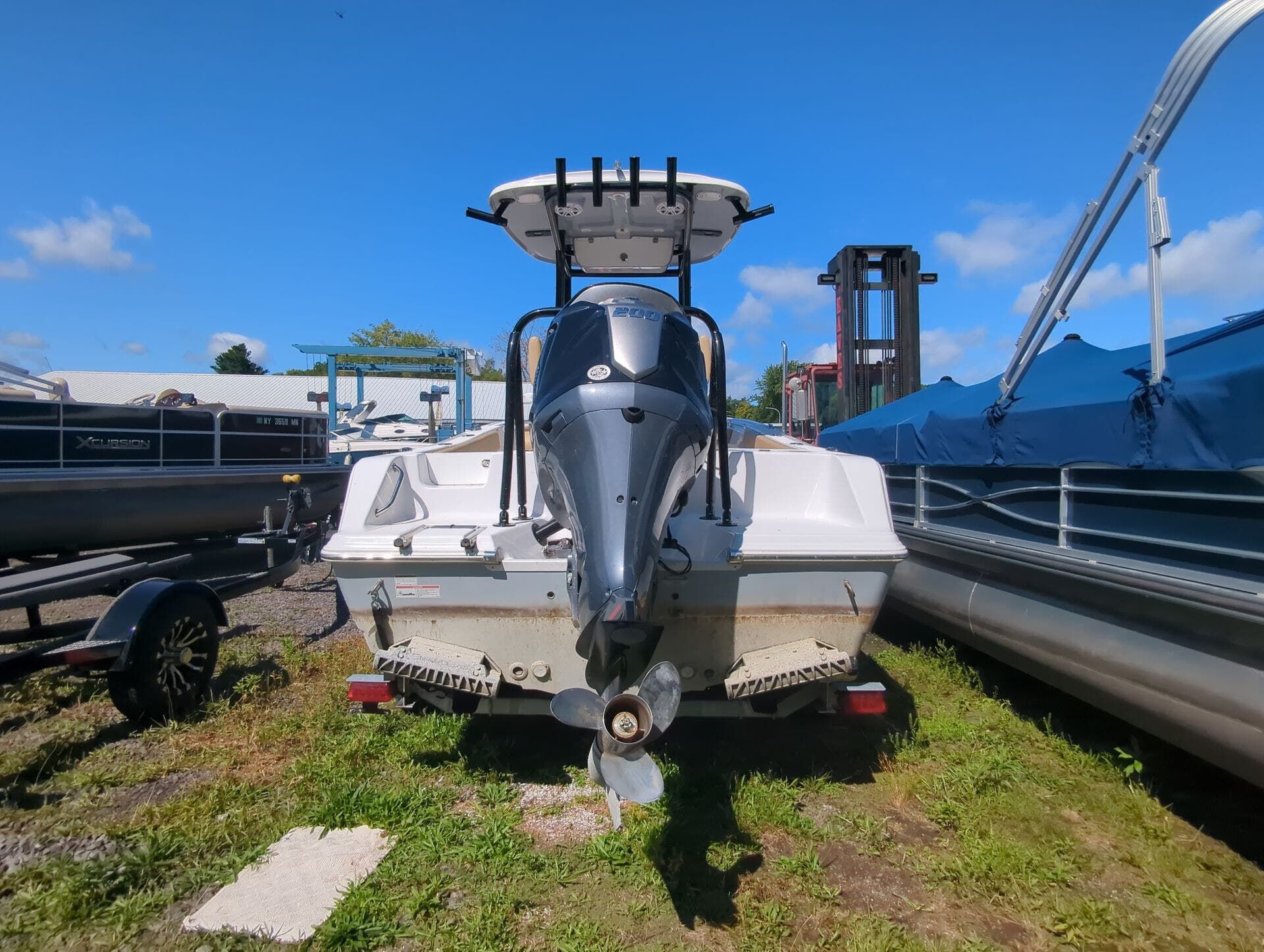 2023 Sportsman Open 212 Center Console - 3