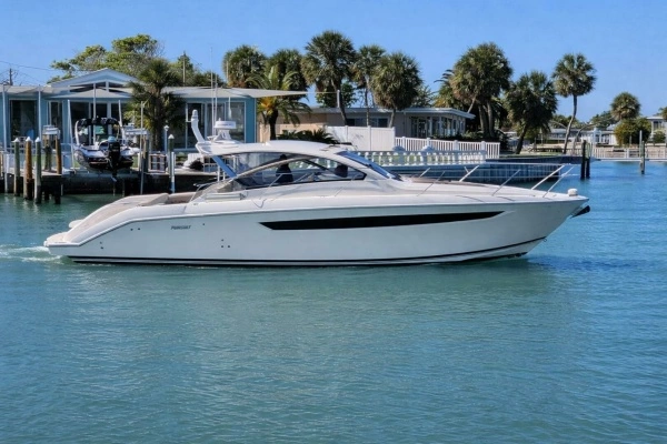2014 Pursuit SC 365i