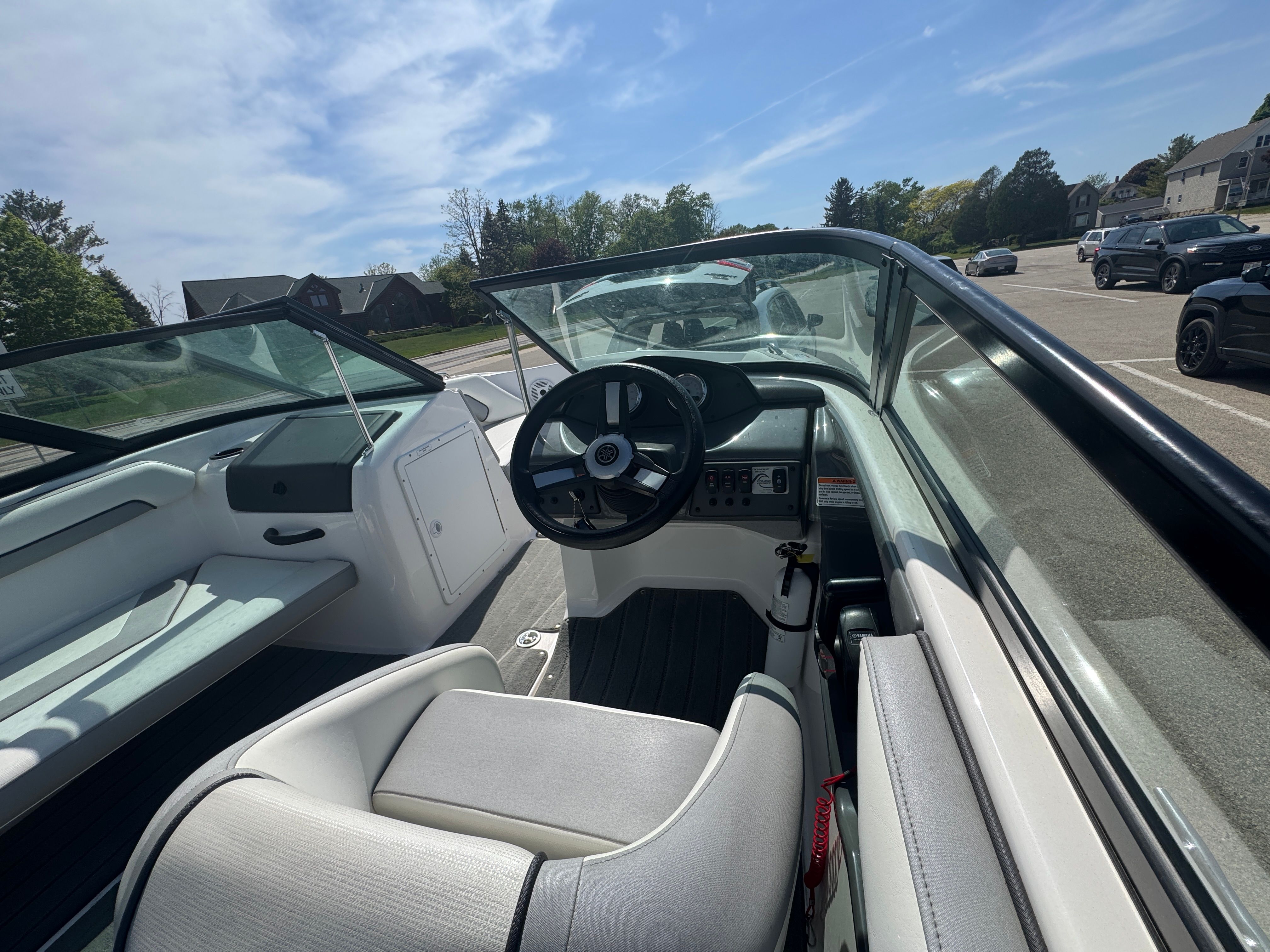 2018 Yamaha Boats AR190 - 8