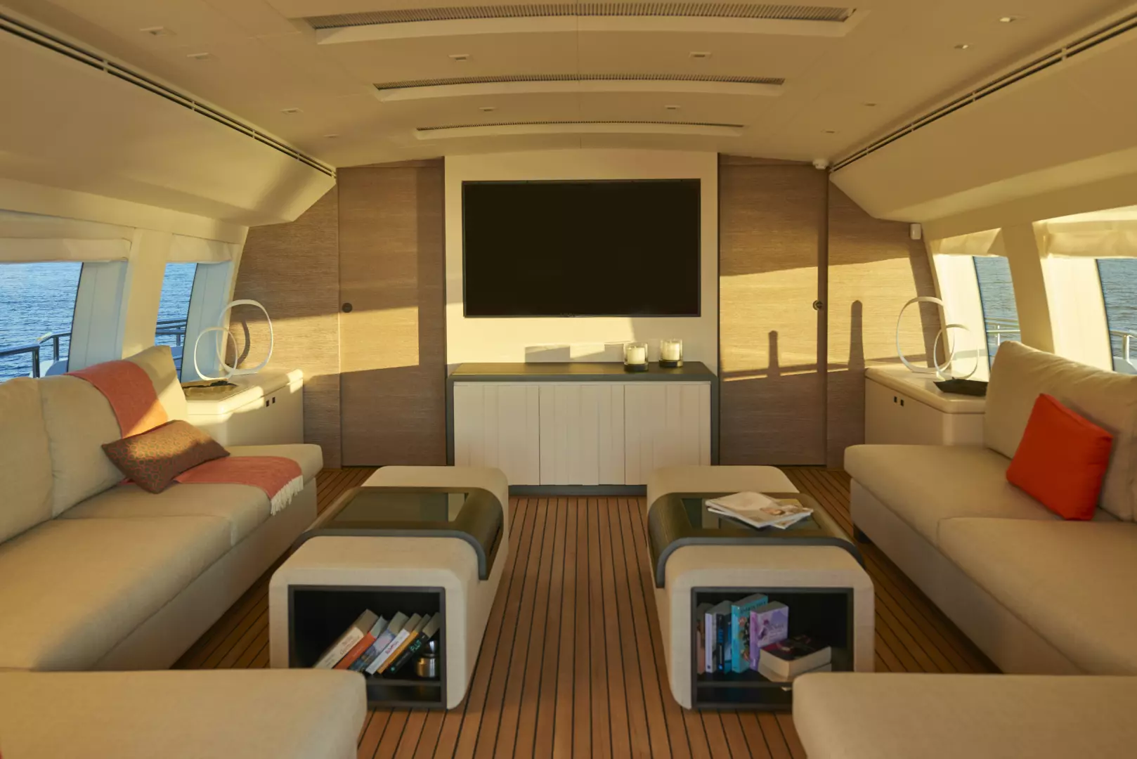 2022 Astondoa 110 Century - Image 15