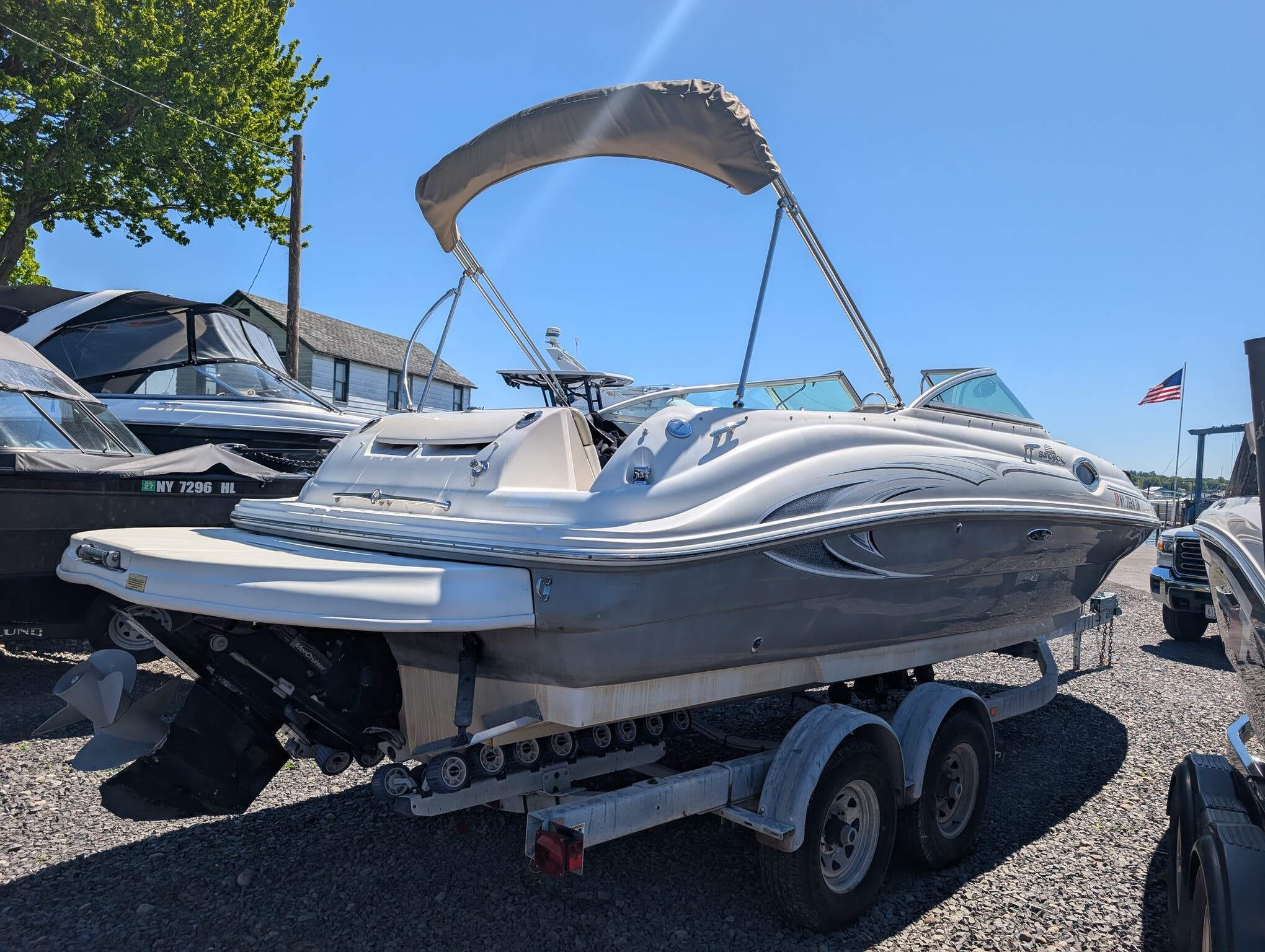 2006 Sea Ray 240 Sundeck - 4