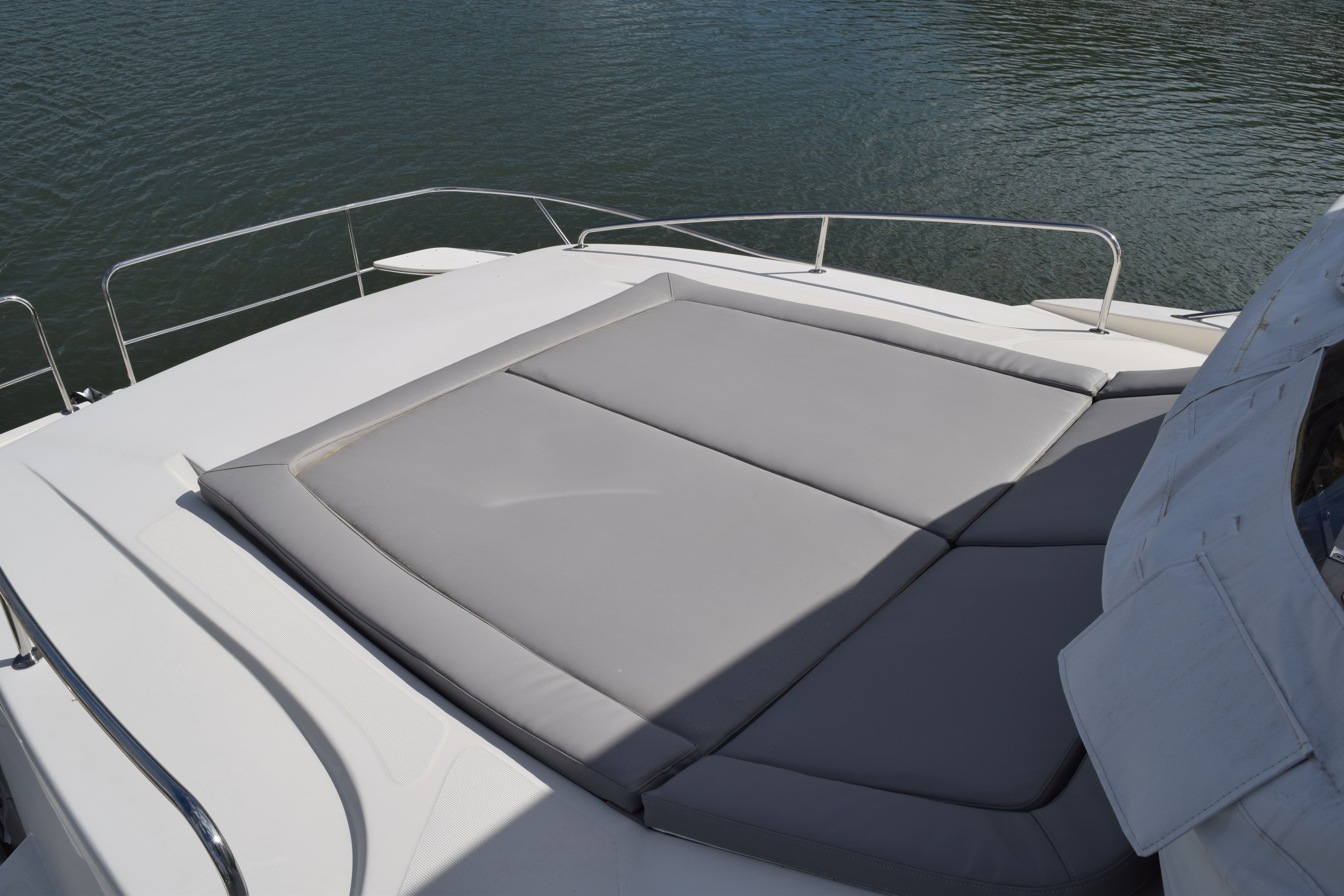 2018 Aquila 48 - 5