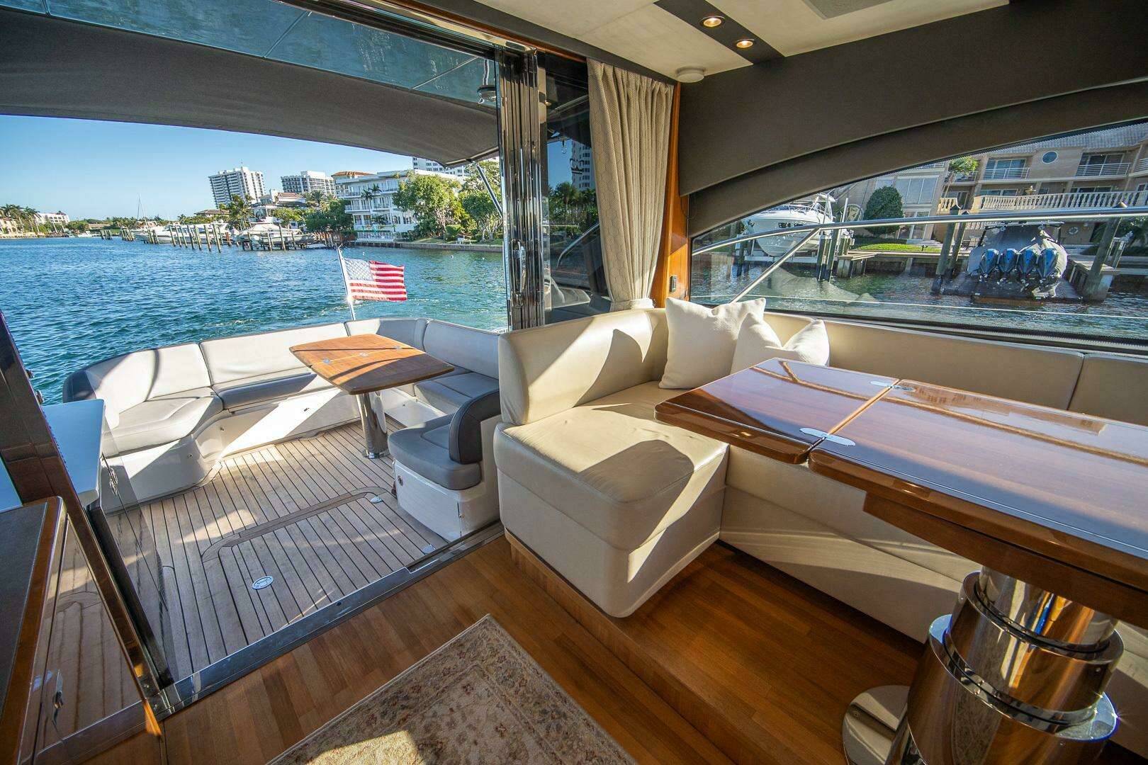 2016 Princess V48 - Image 10