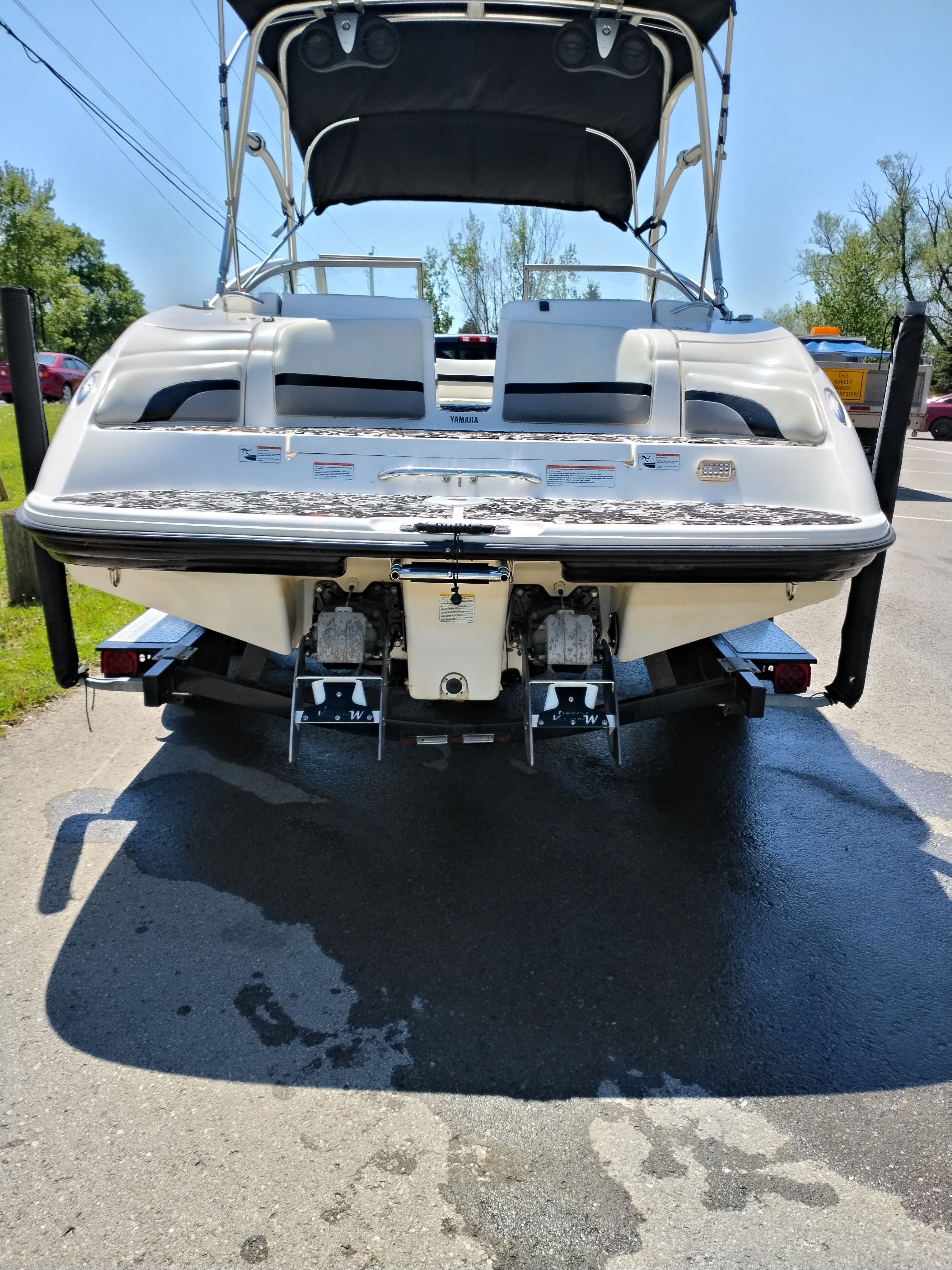 2004 Yamaha Boats AR230 - 10