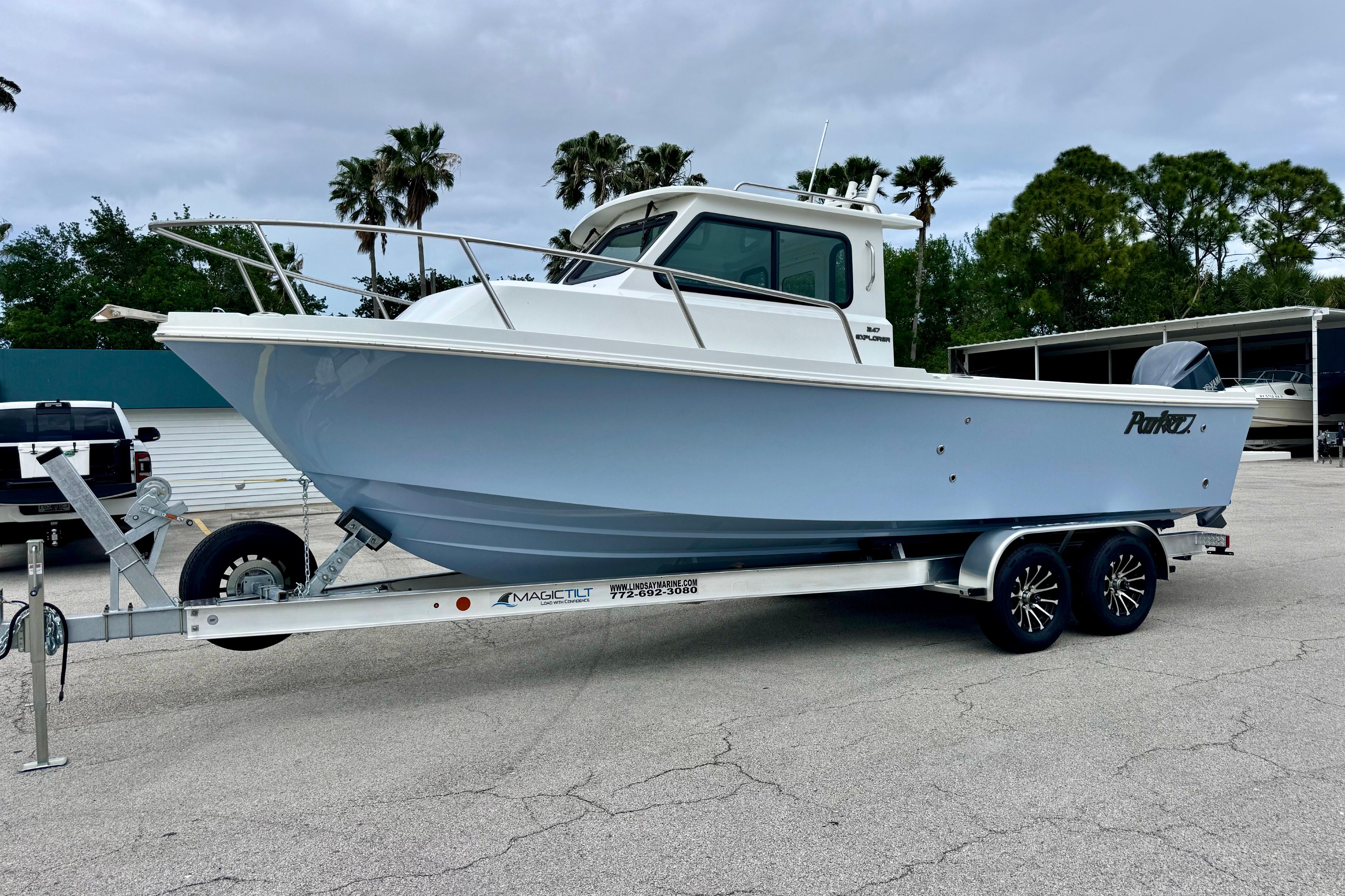 2026 Parker 247 Explorer