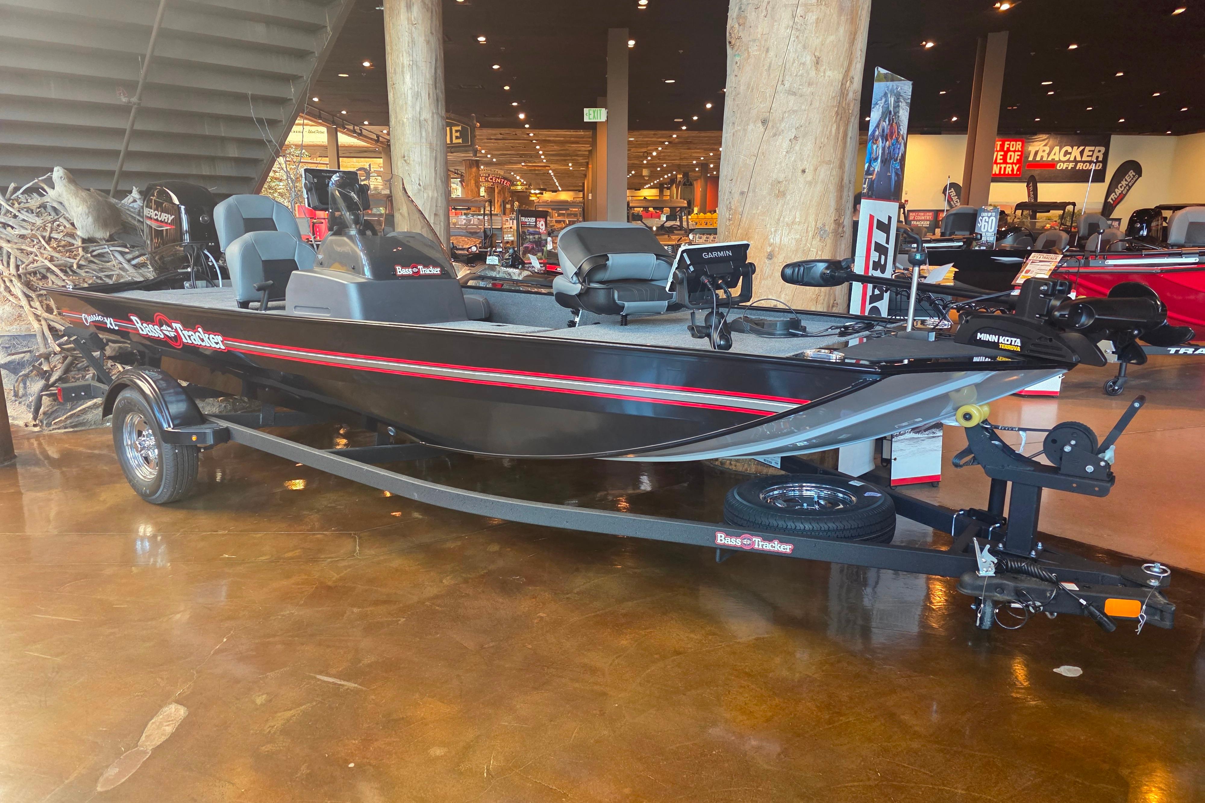 2026 Tracker Bass Tracker Classic XL
