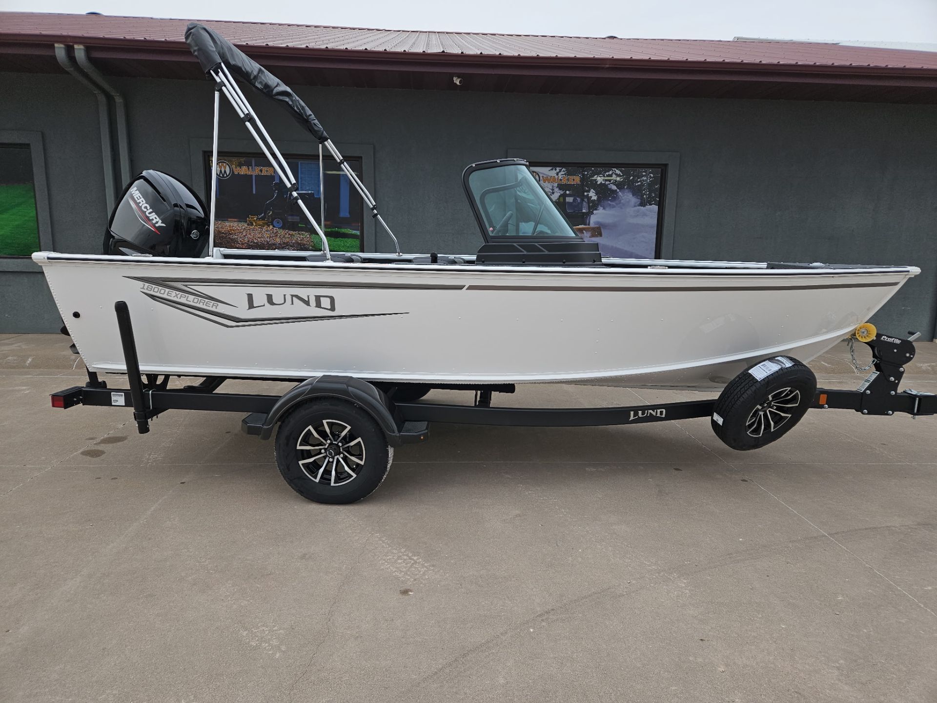 2026 Lund 1800 Explorer Sport