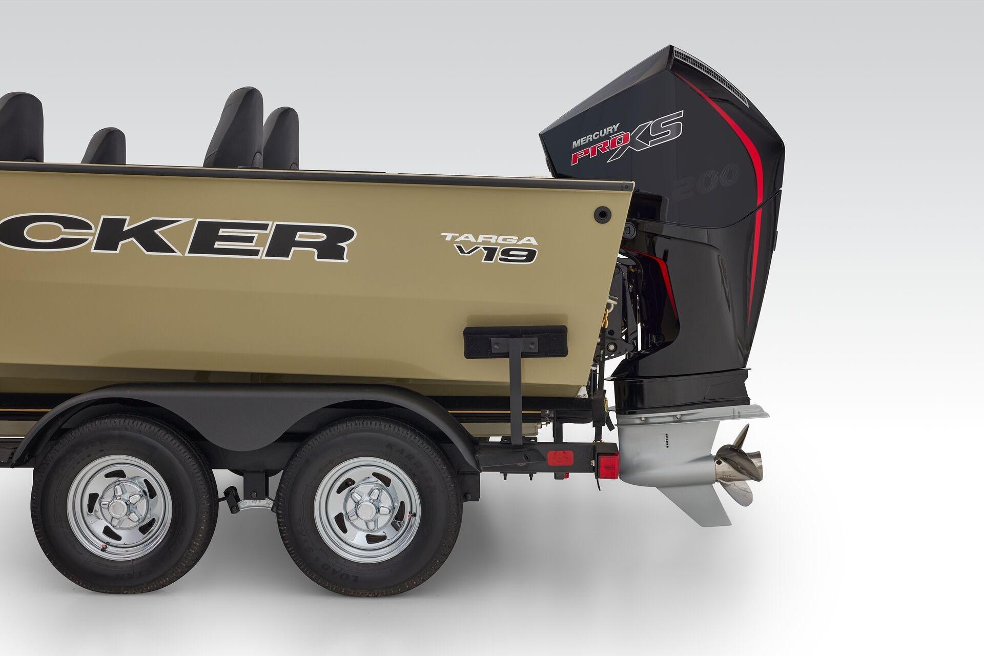 2026 Tracker Targa V-19 Combo - 55
