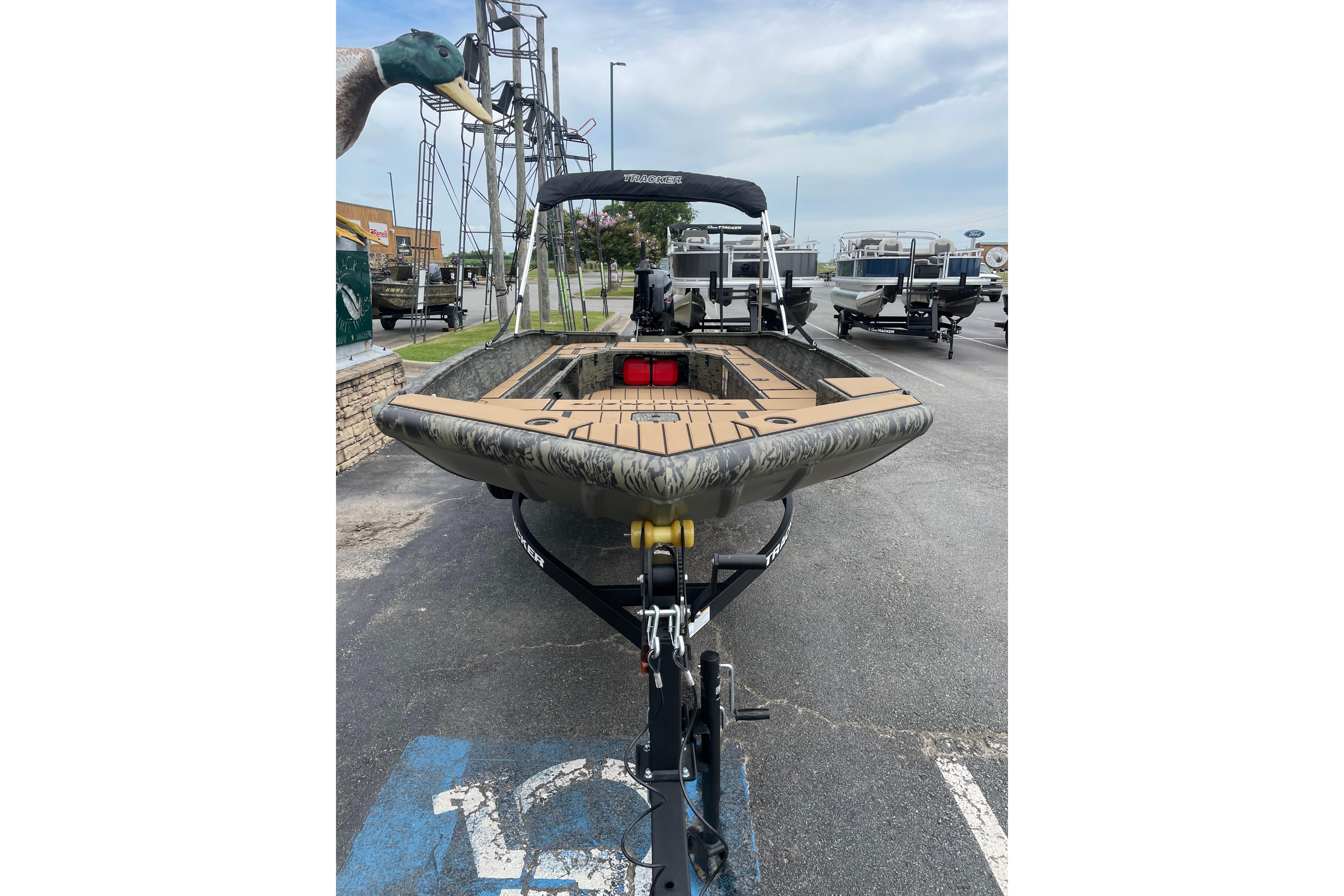 2026 Tracker Grizzly 1756 T Marsh