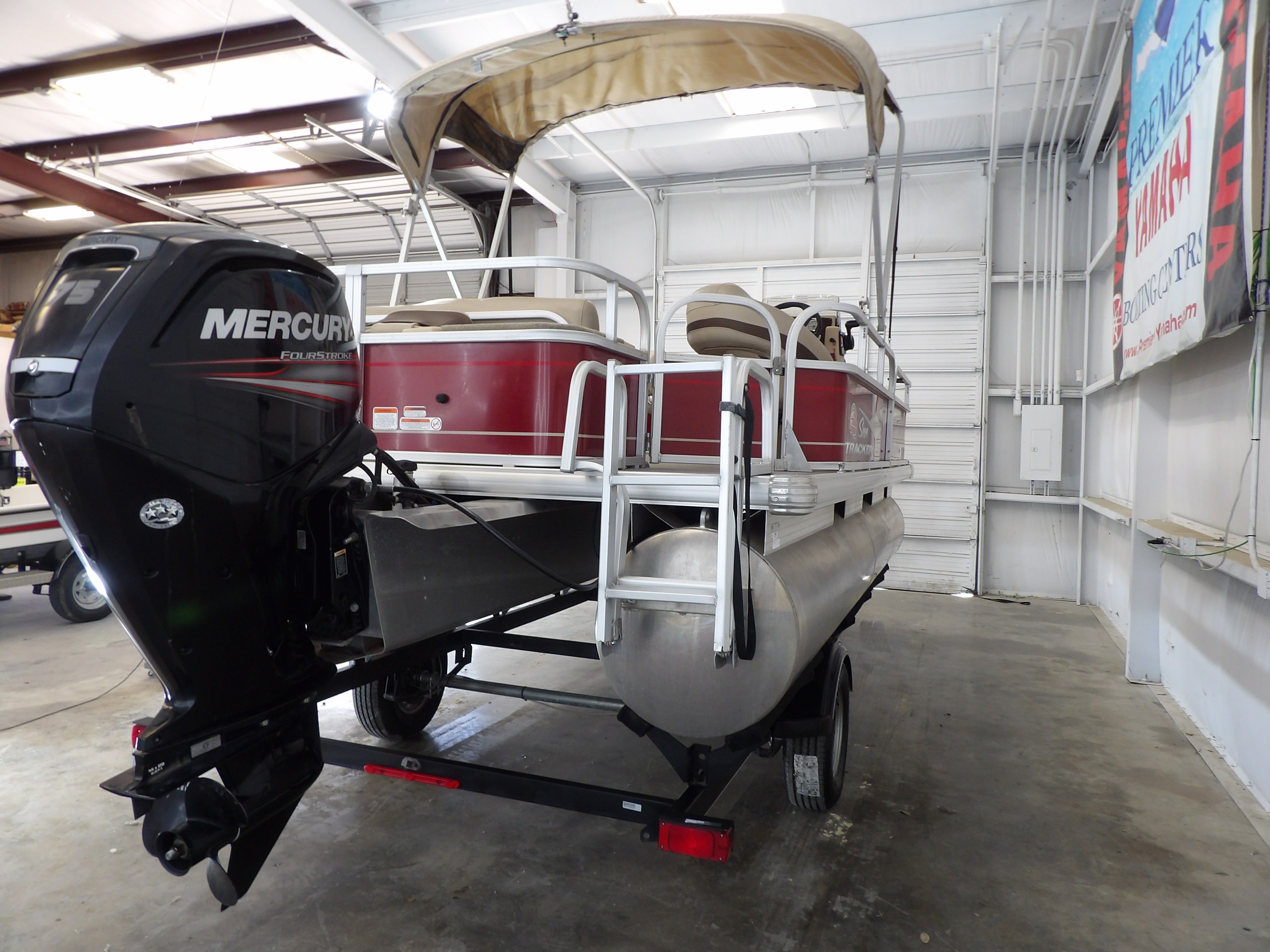 2019 Sun Tracker 18 Bass Buggy - 7