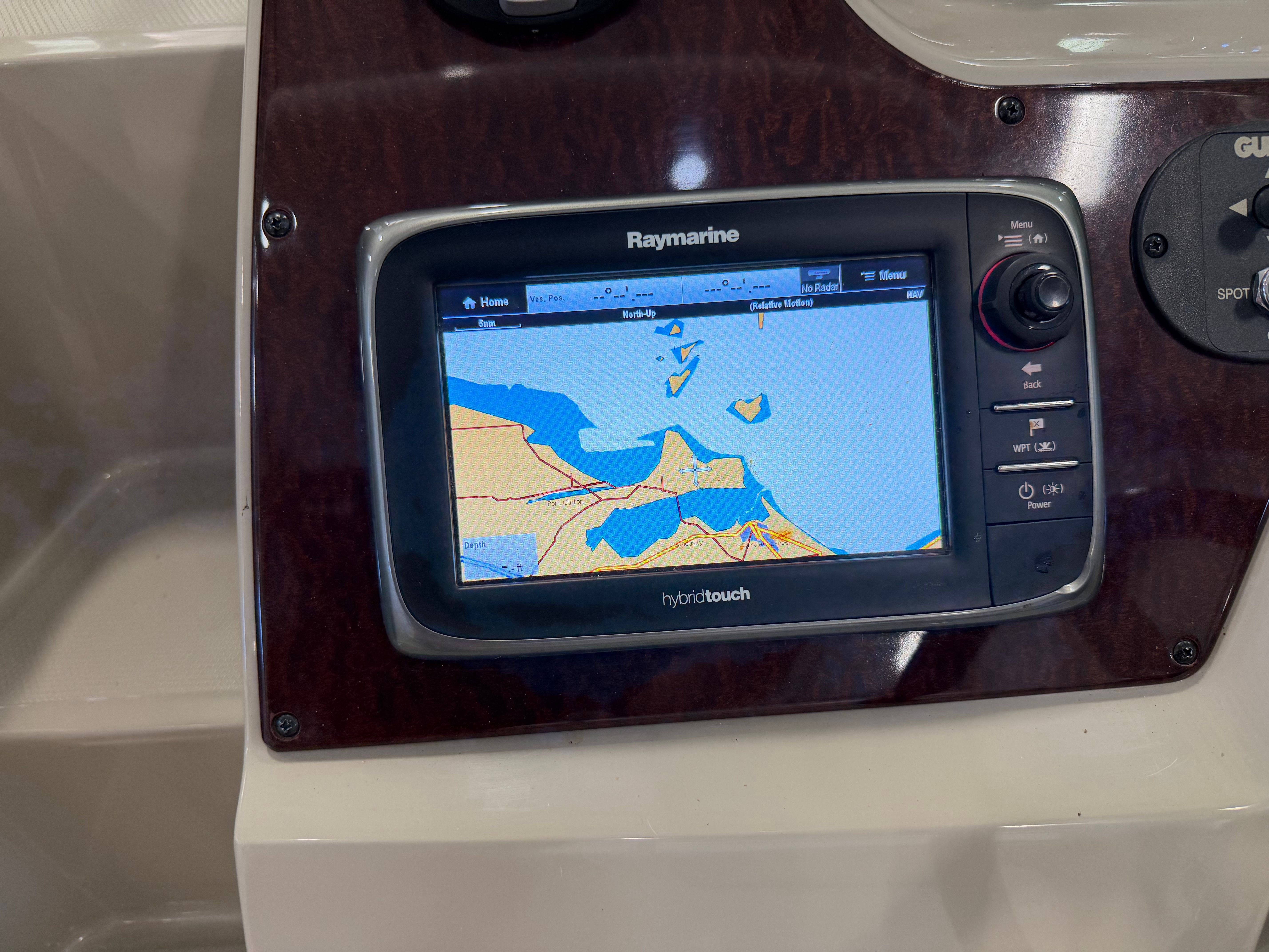 2012 Sea Ray Sundancer 260 - 13