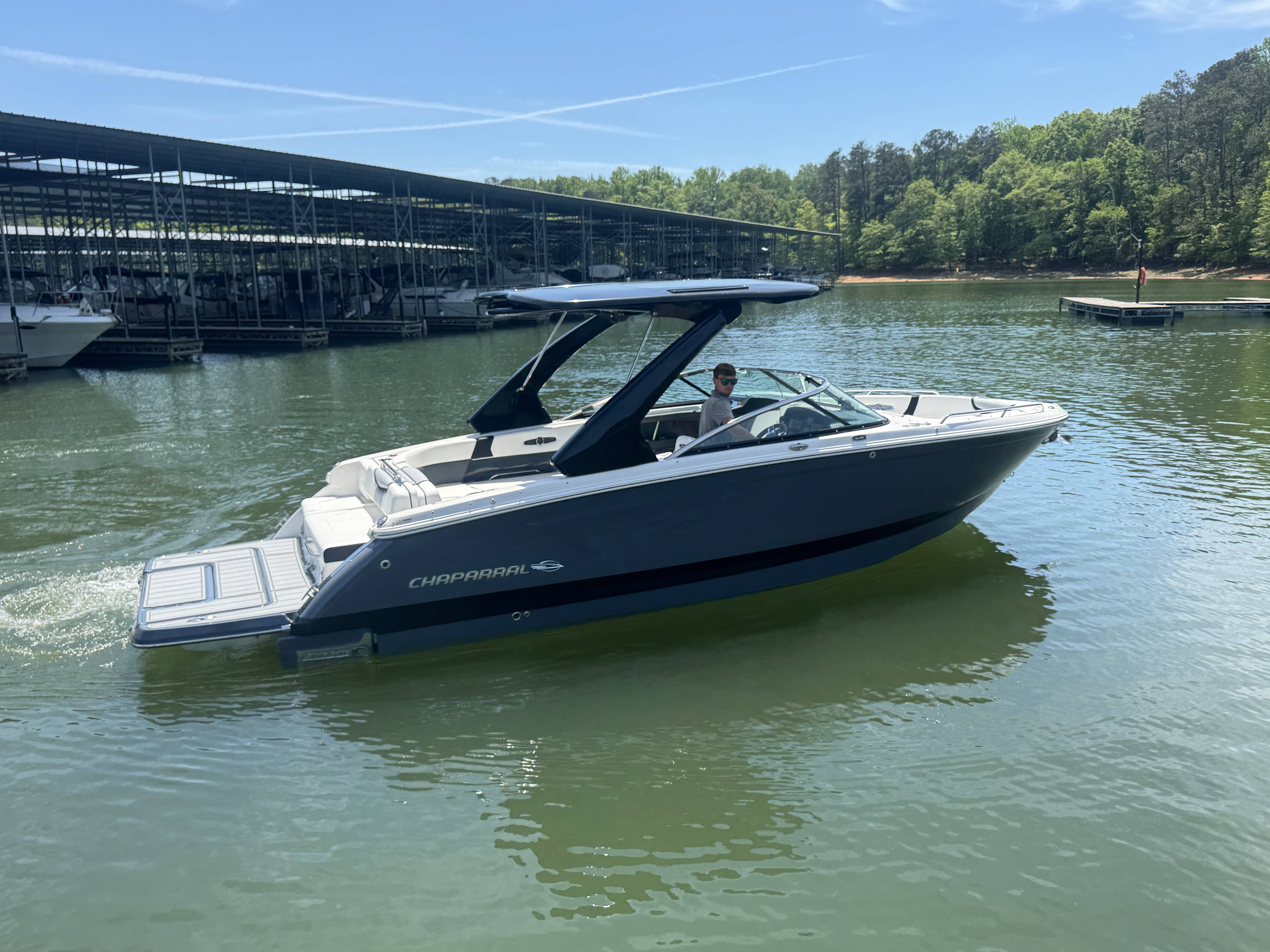 2022 Chaparral 28 Surf - 8