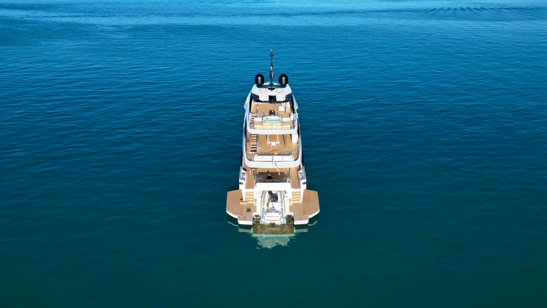 2025 Custom Line — - Image 7