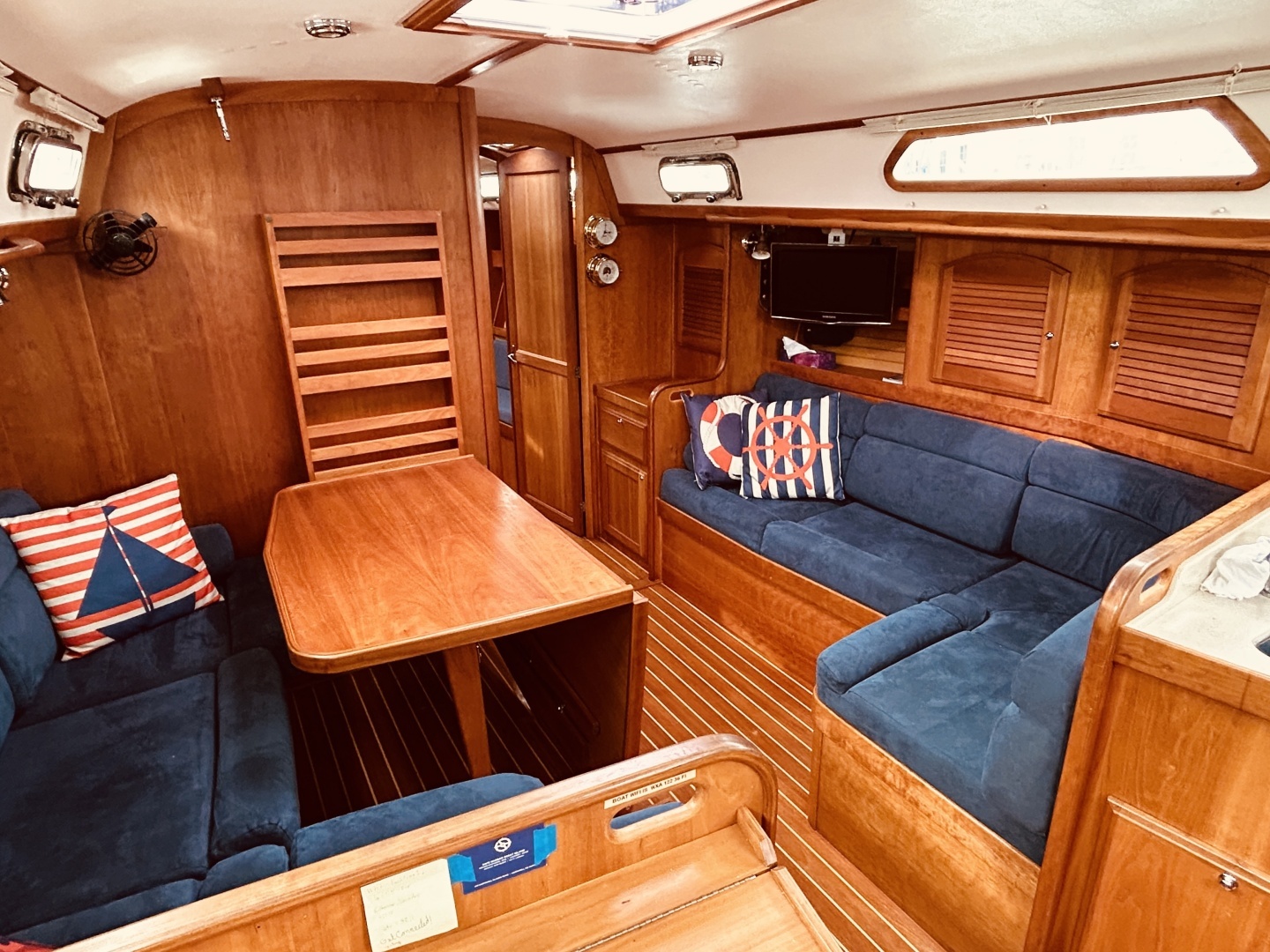 2004 Sabre 426 - Image 41