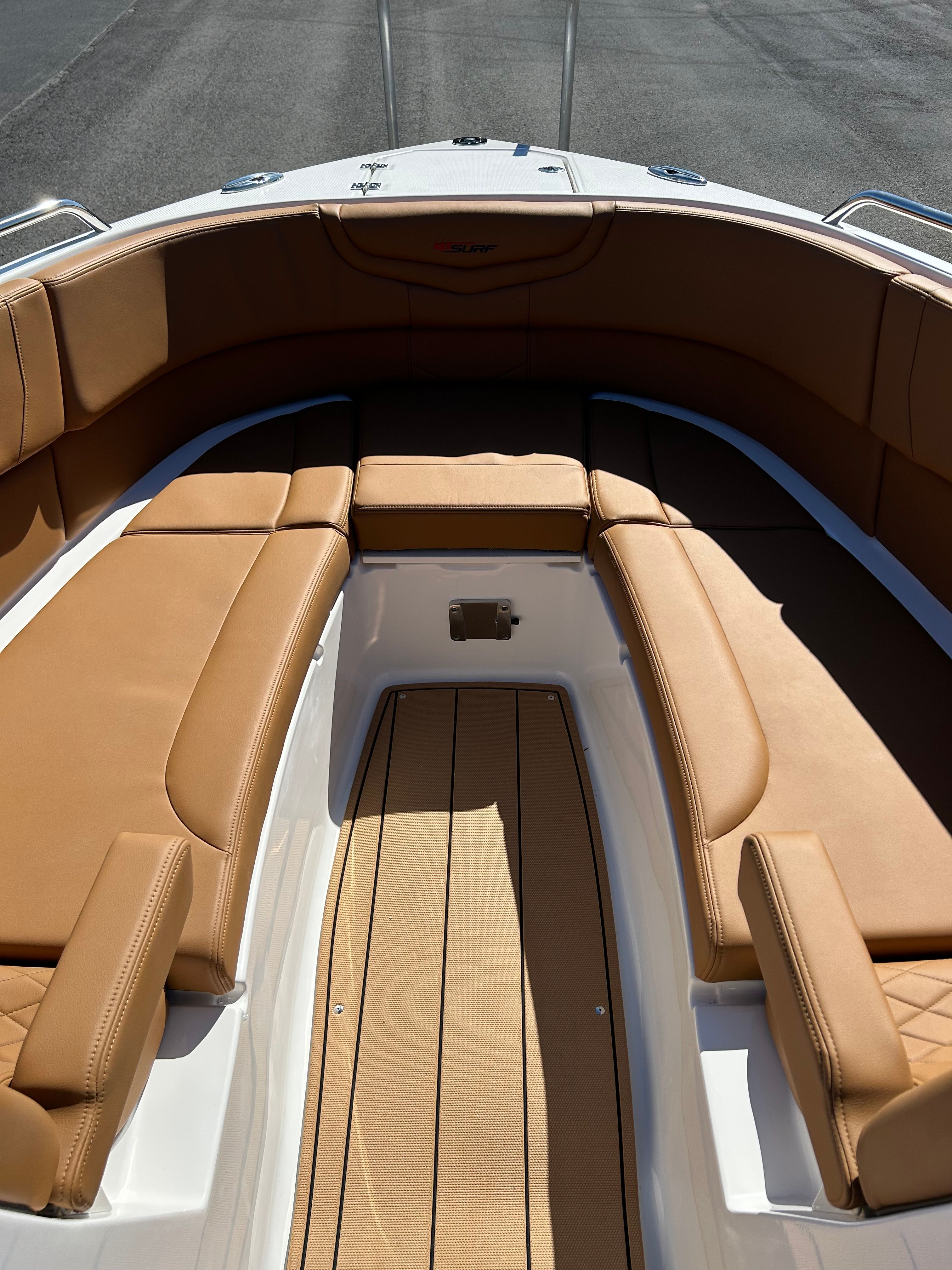 2026 Chaparral 30 Surf - 12