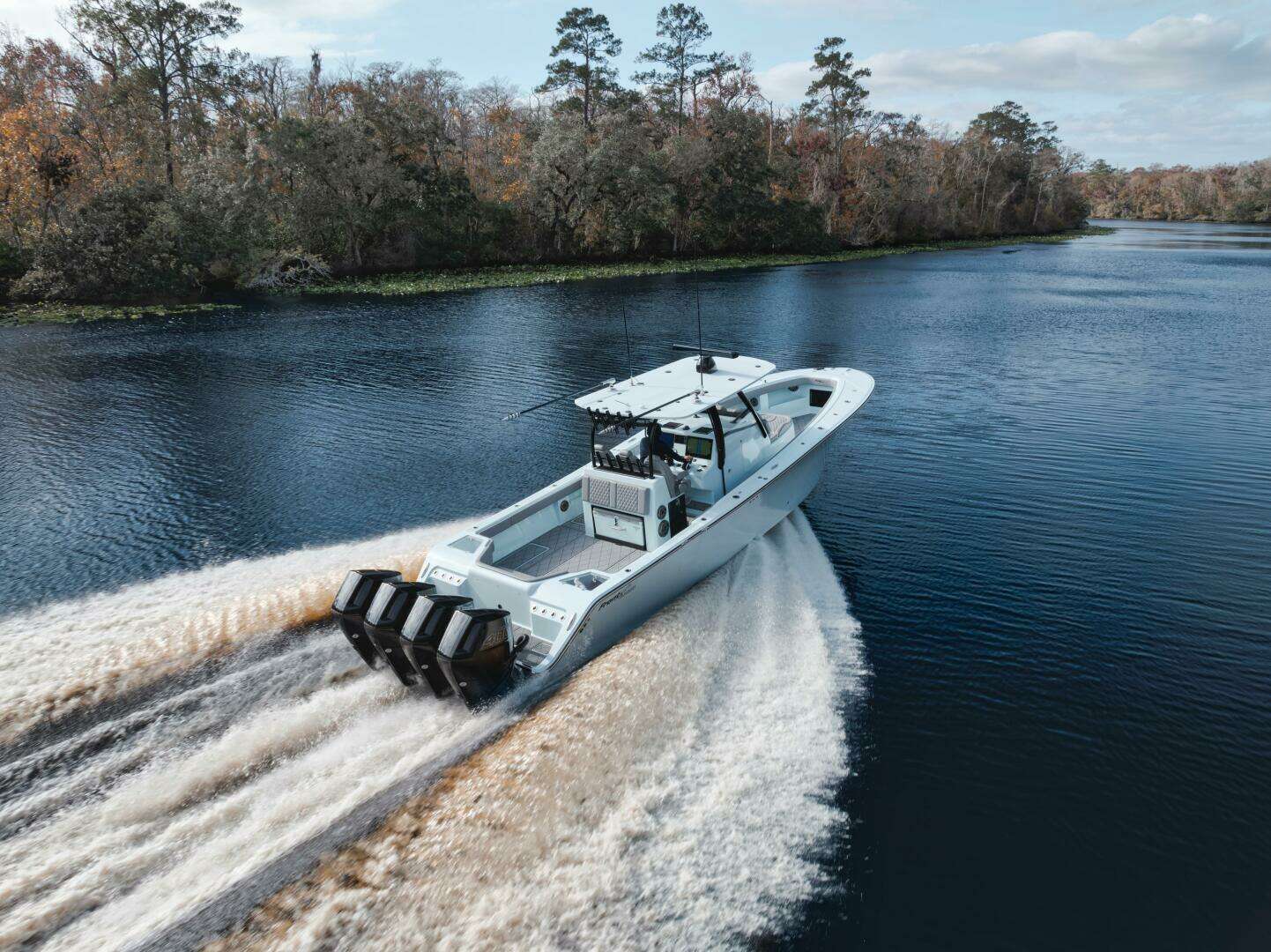 2026 Front Runner 39 Center Console - Image 2