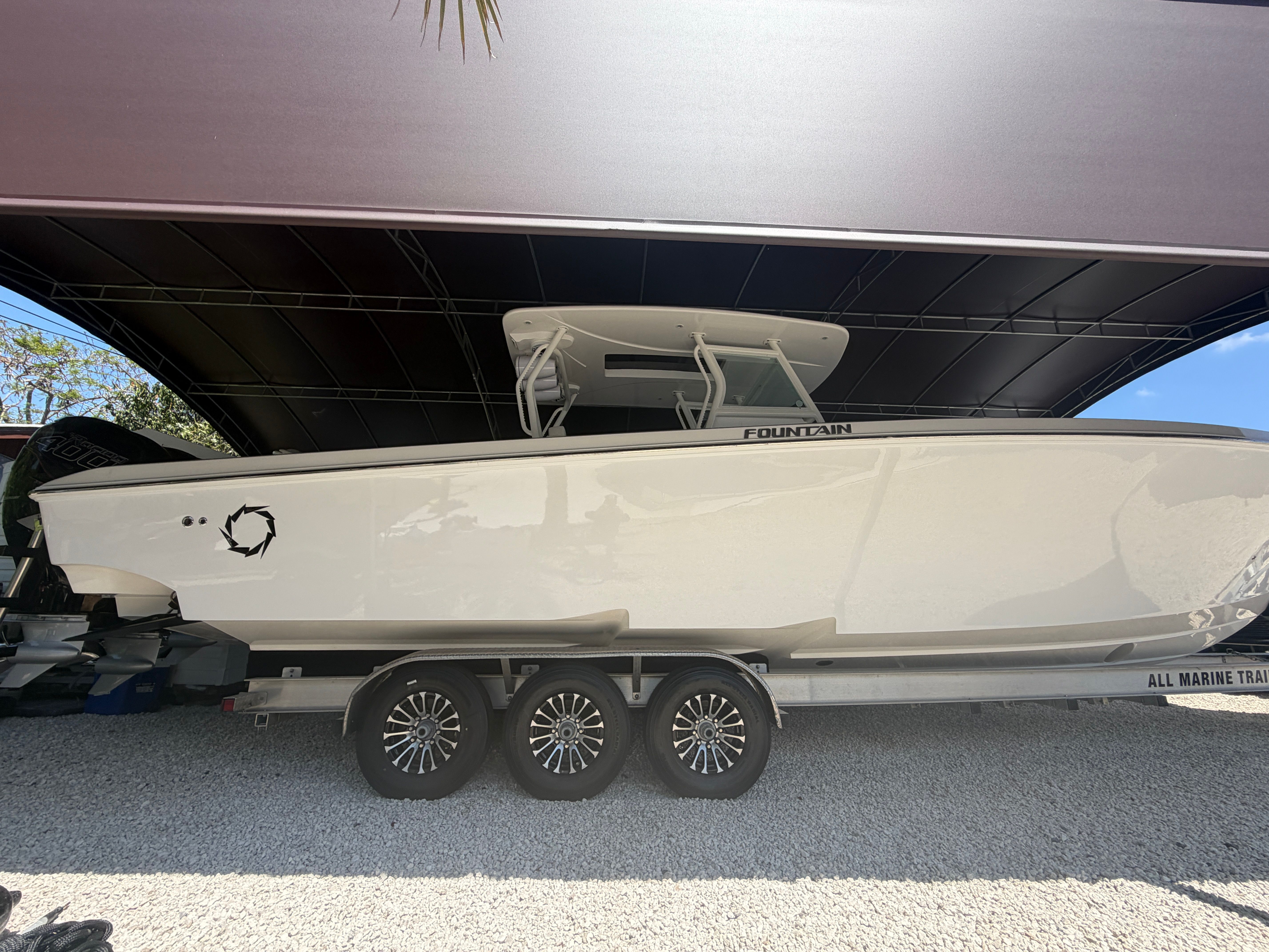 2007 Fountain 38 Center Console