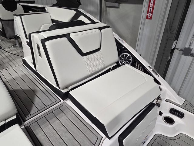 2026 Yamaha Boats 252S - 7