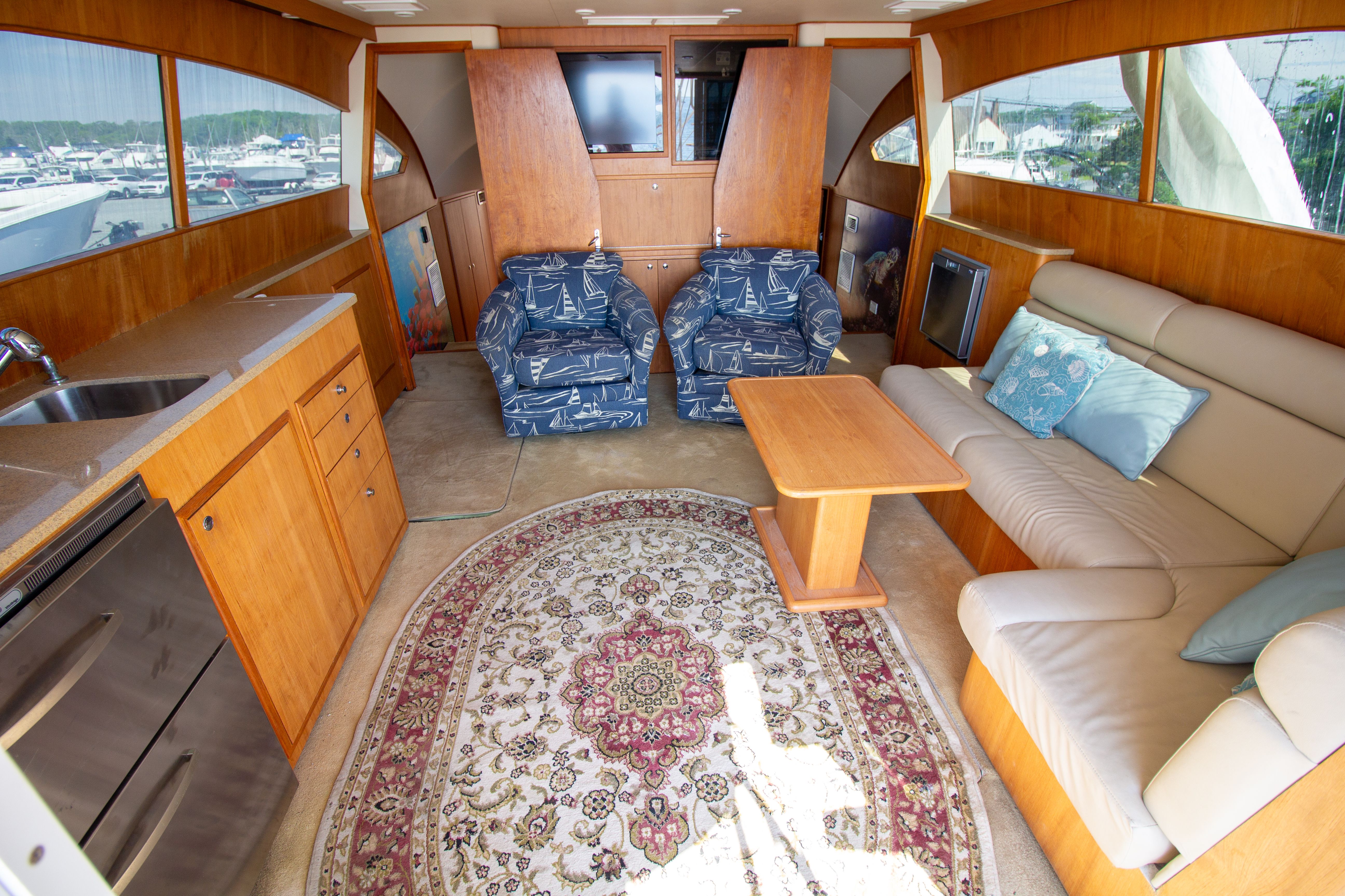 2010 Custom 50 - 32