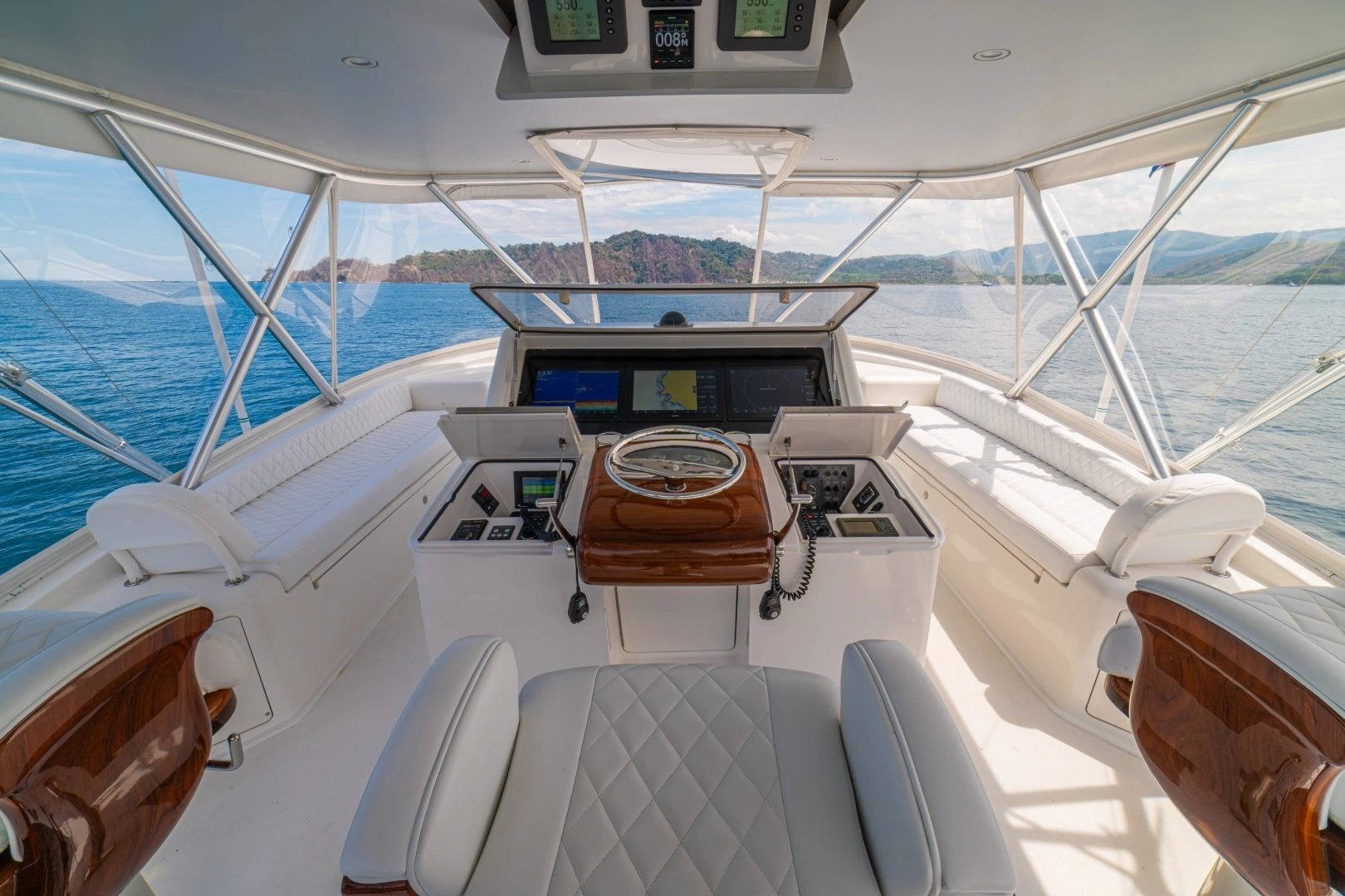 2012 Viking 60 Convertible - Image 6