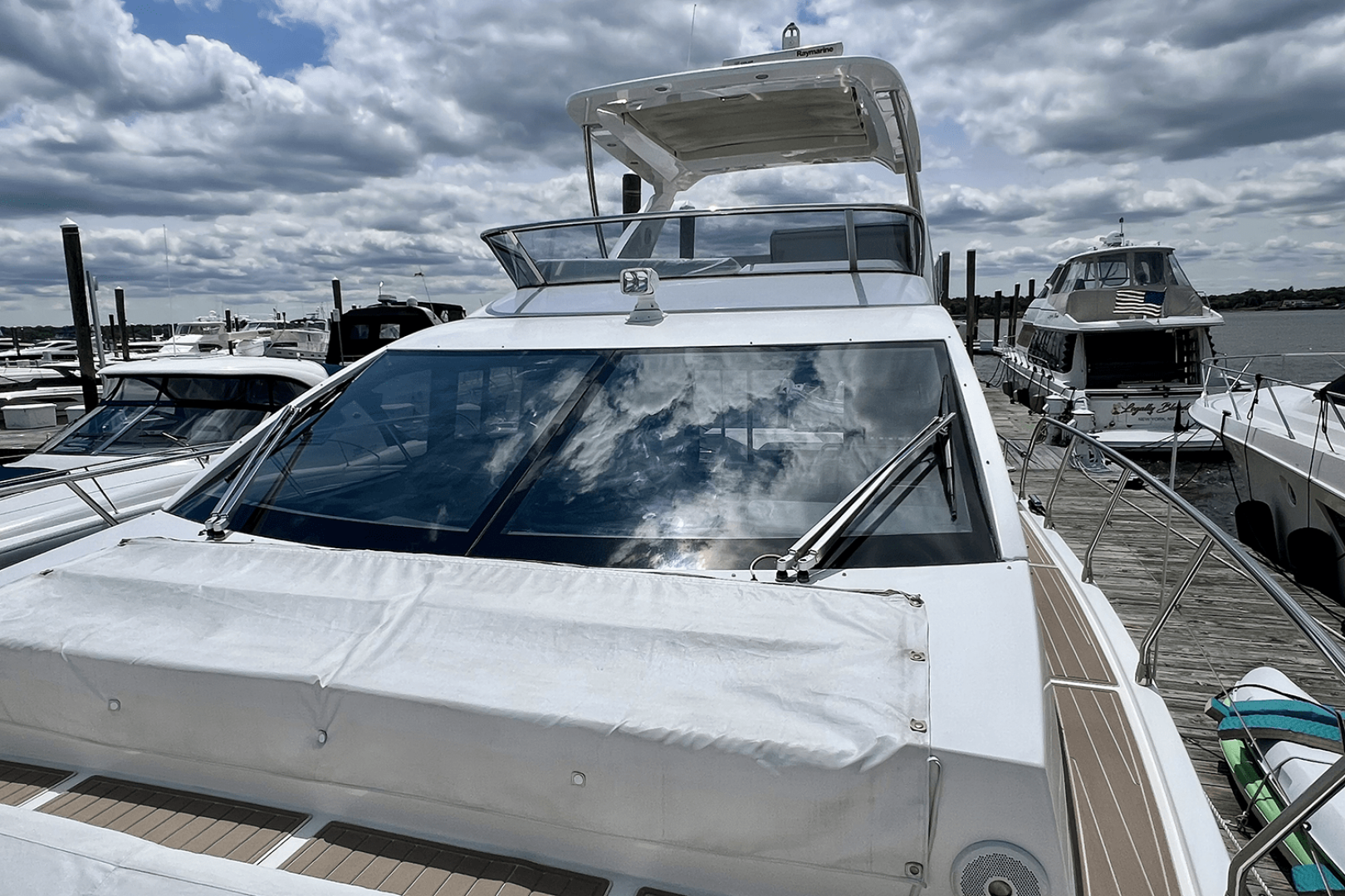 2019 Azimut 50 FLYBRIDGE - Image 24