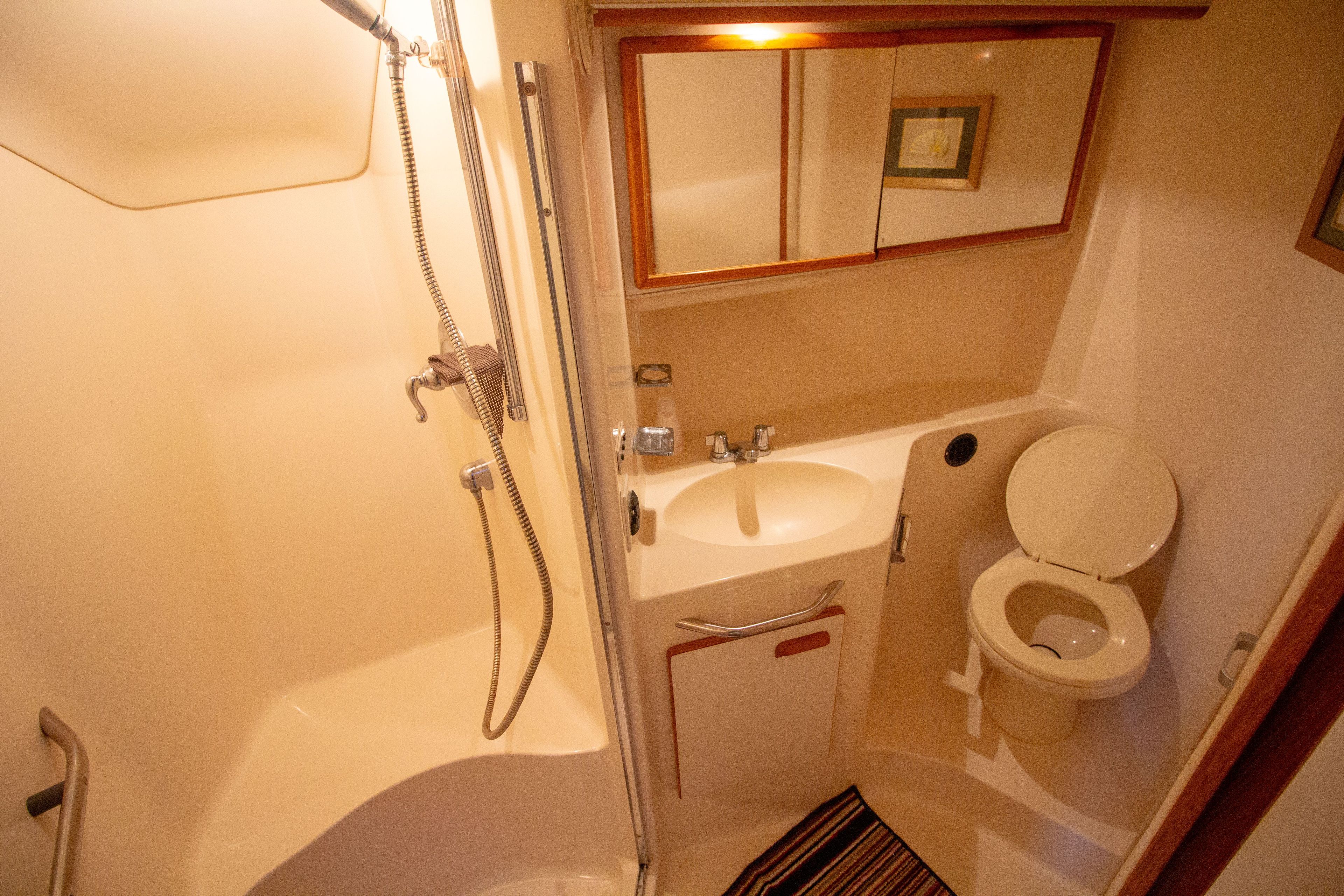 1993 Sea Ray 440 Express Bridge - 55
