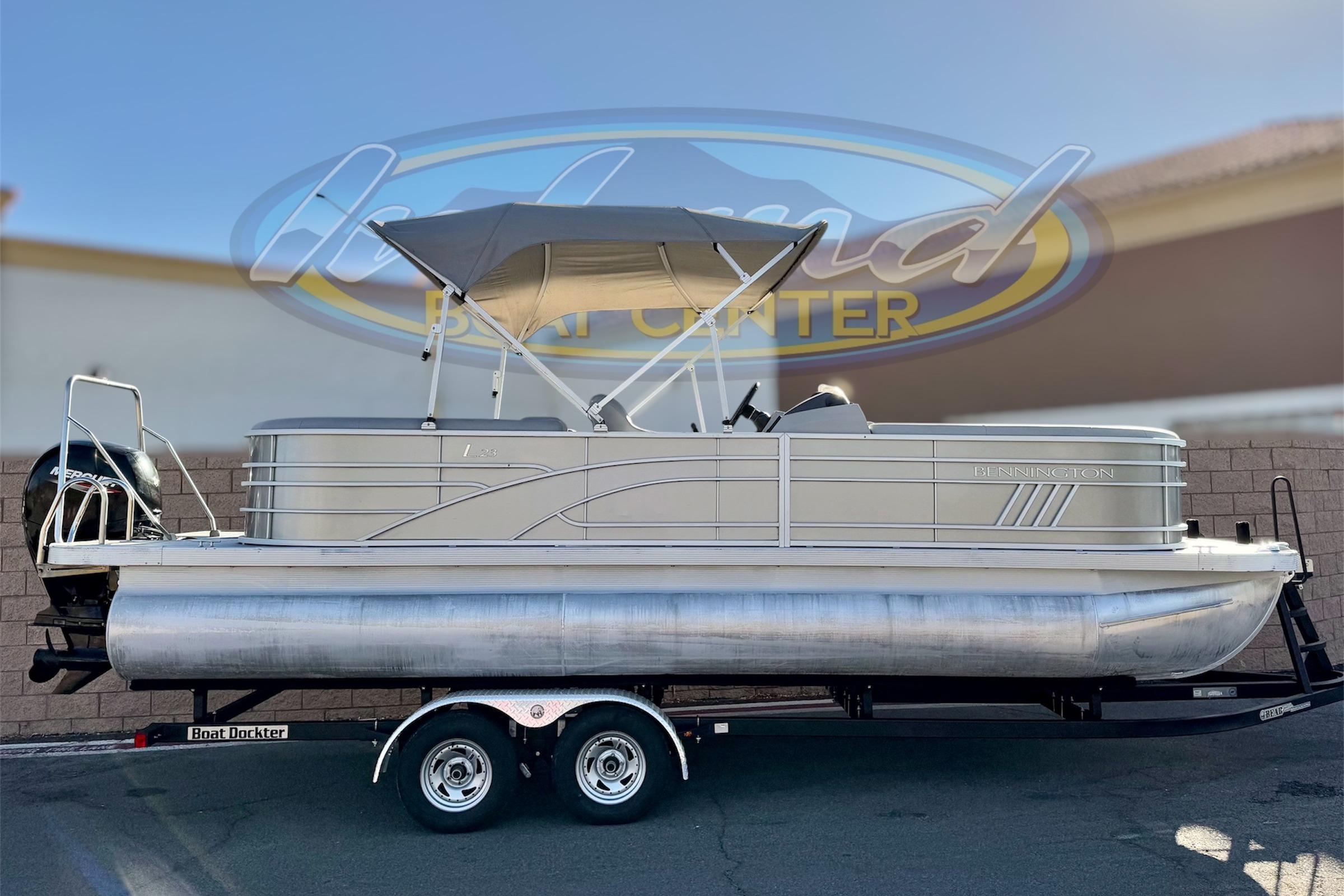 2021 Bennington 23LSR