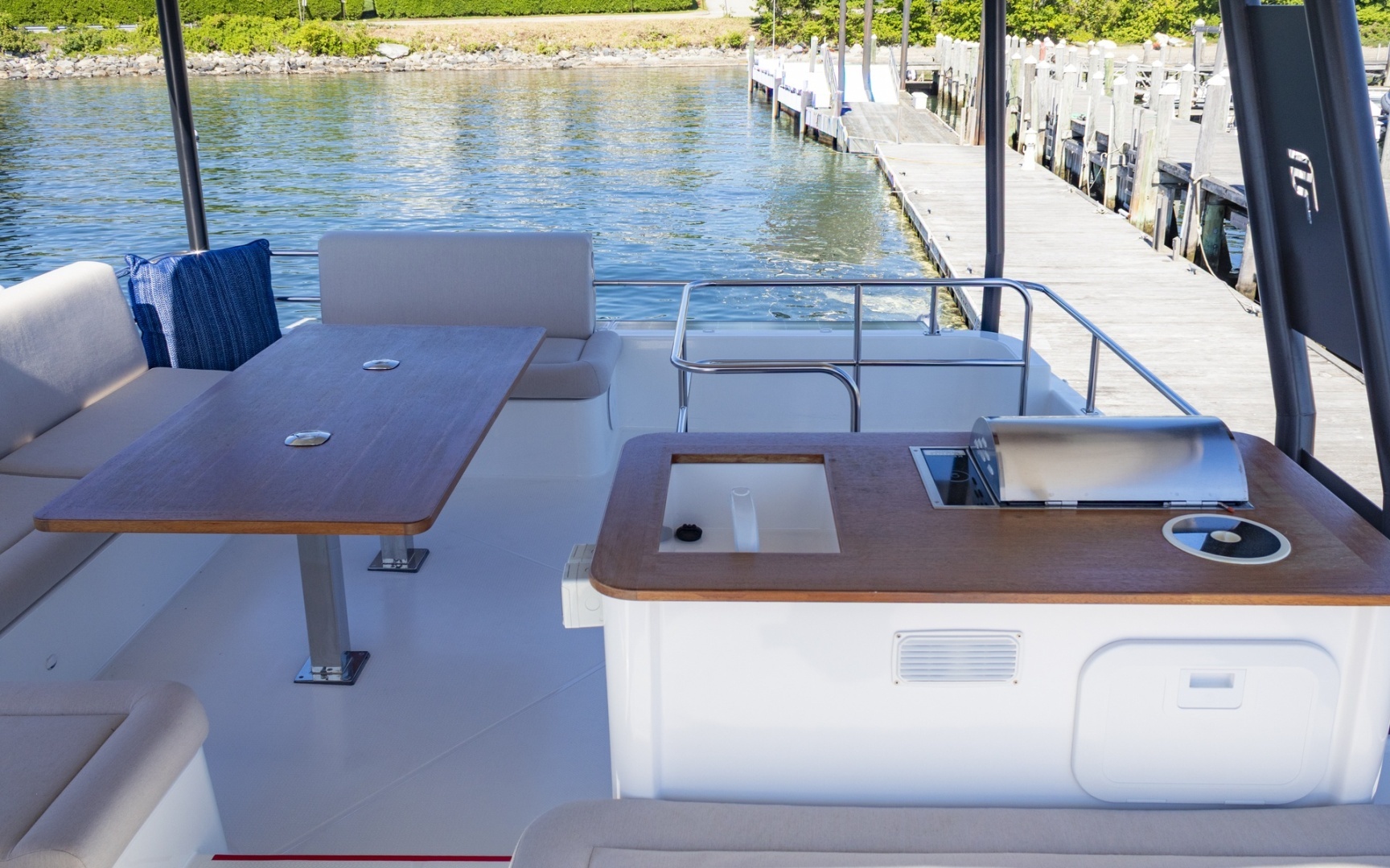 2024 Fountaine Pajot MY 5 - Image 29