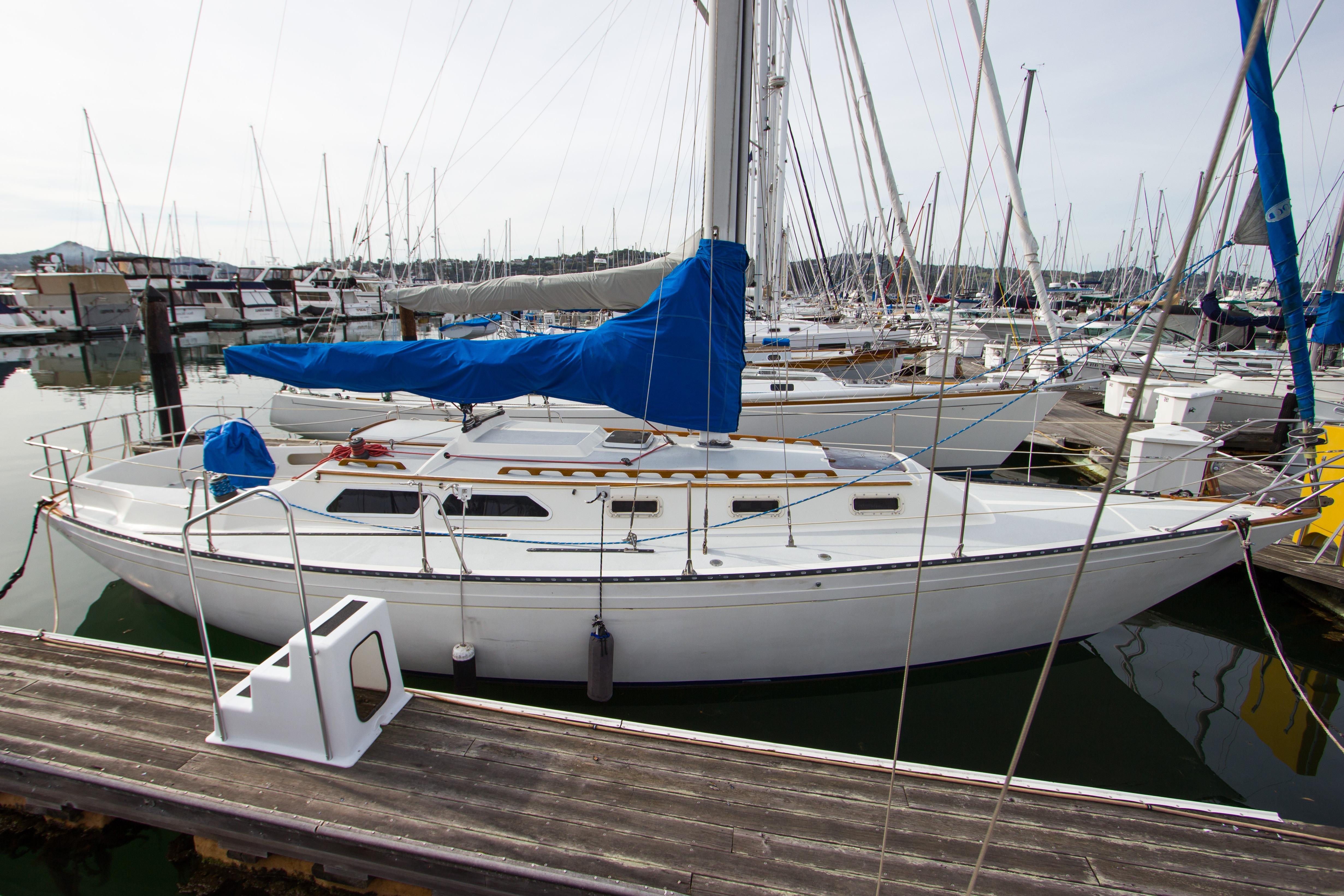 1979 Islander Sloop