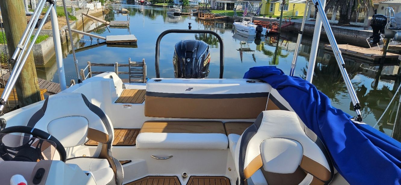 2022 Smoker Craft 231SVX OB DH - 25