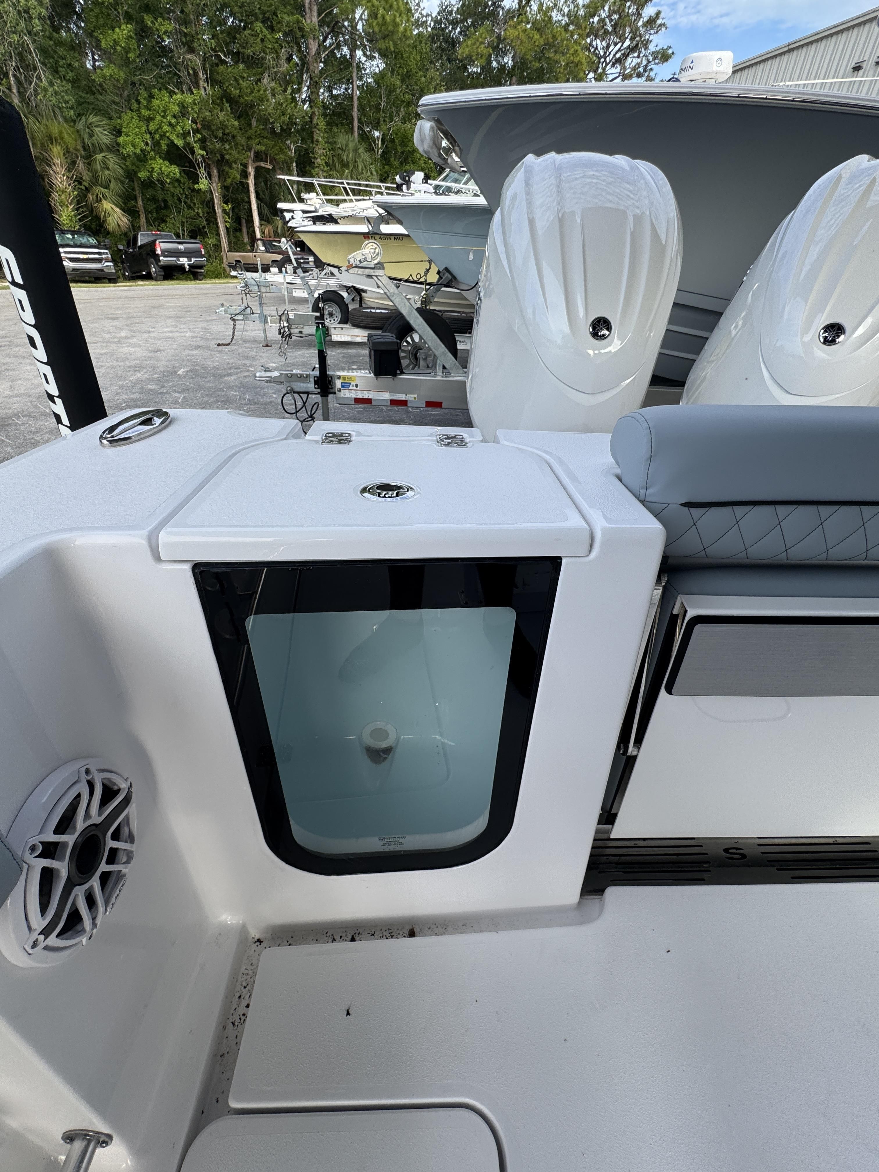 2026 Sportsman Open 252 Center Console - 47