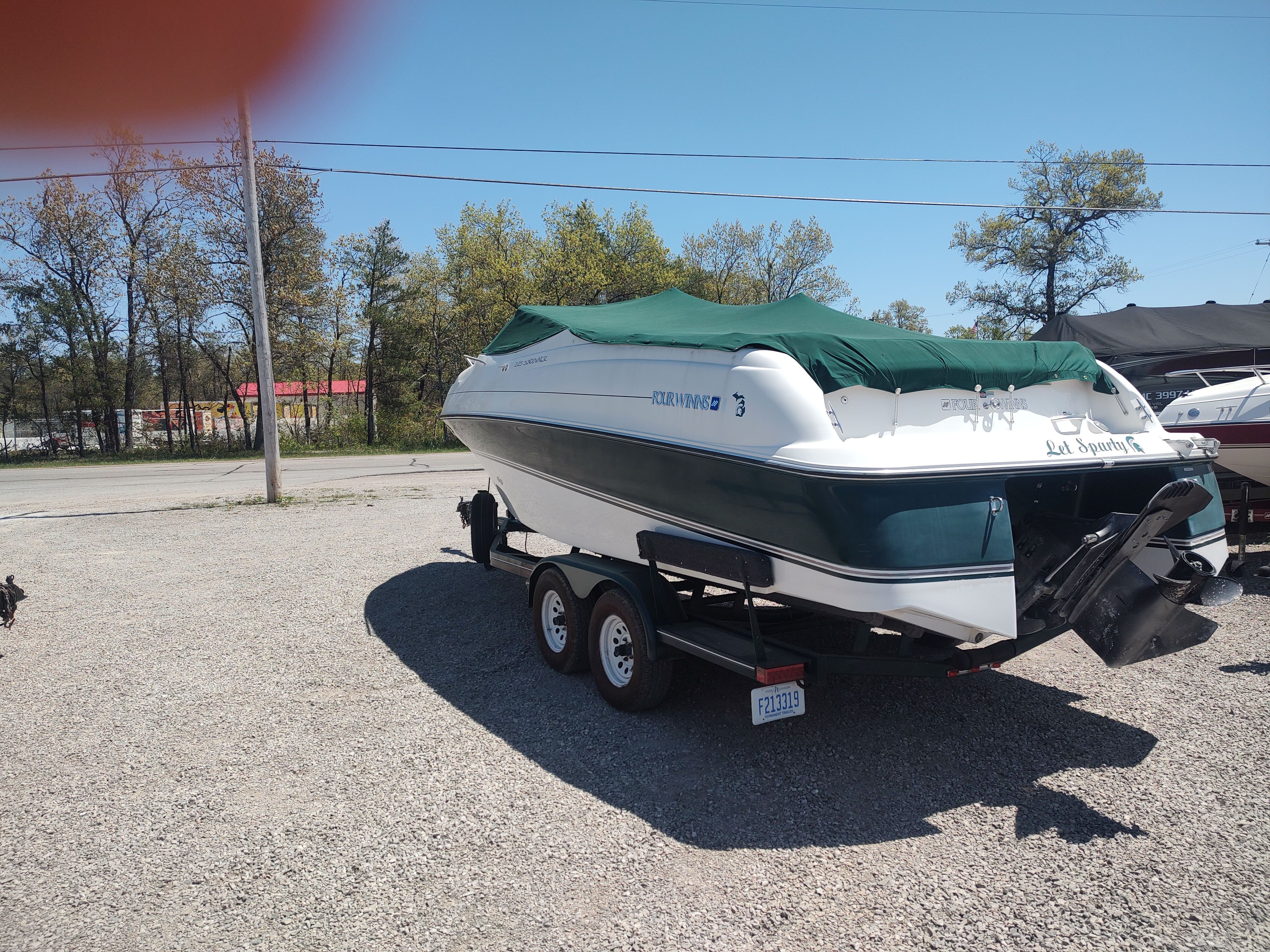 1998 Four Winns 245 Sundowner - 10
