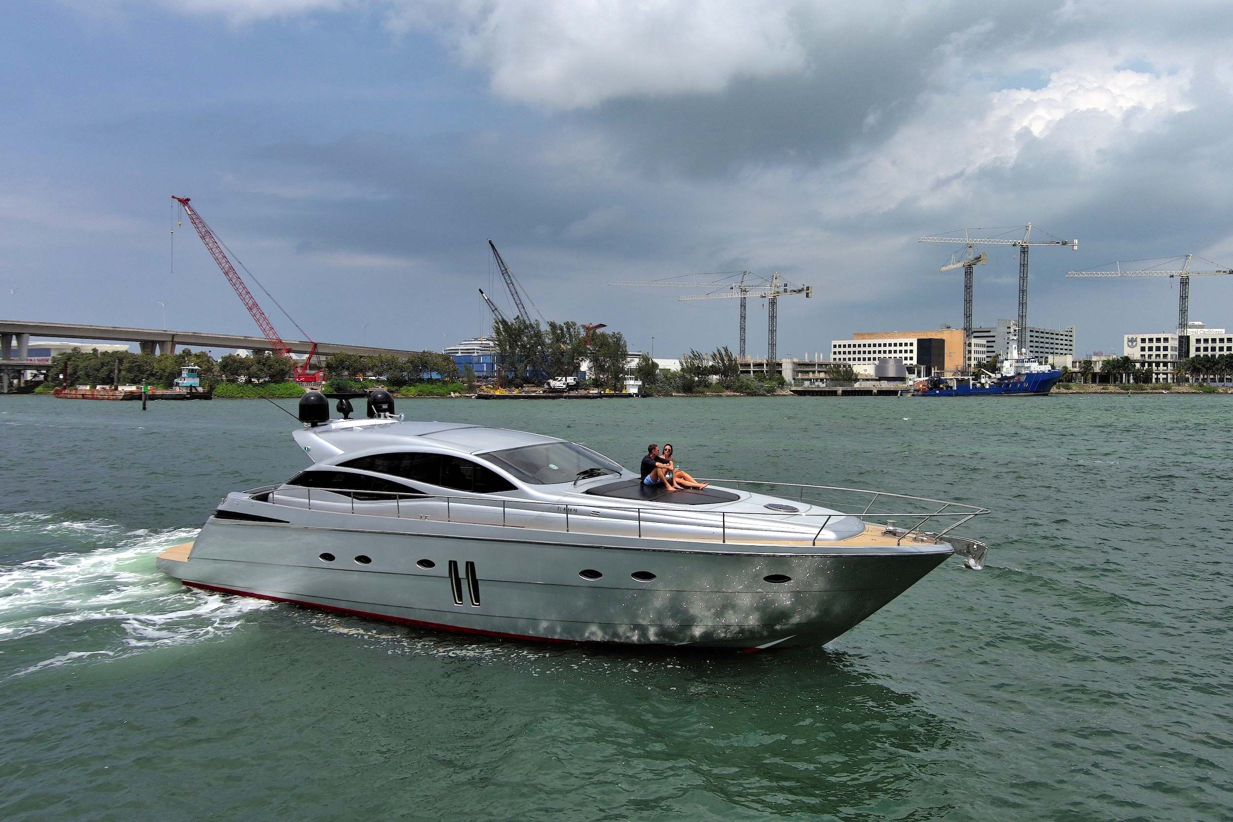2008 Pershing 62